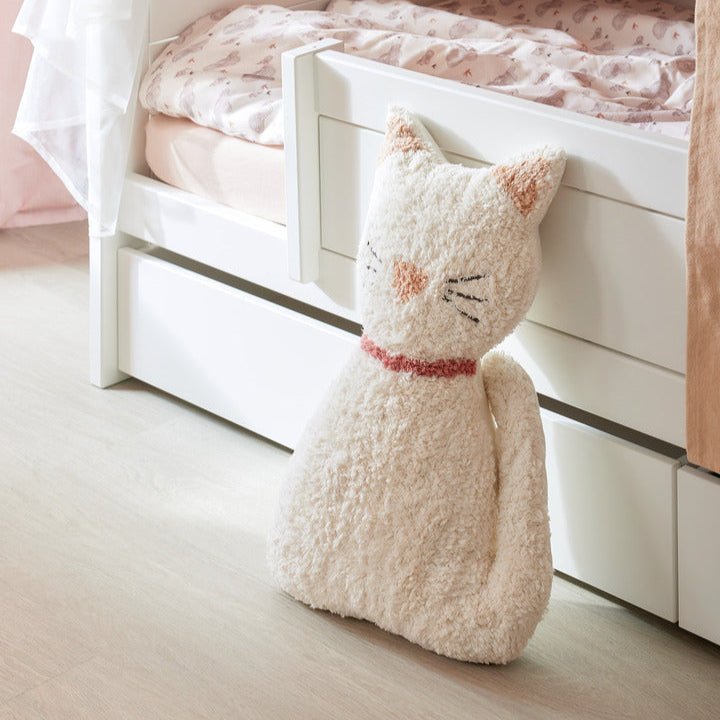 cat-tufted-cushion-cat-bow-4688787[1].jpg