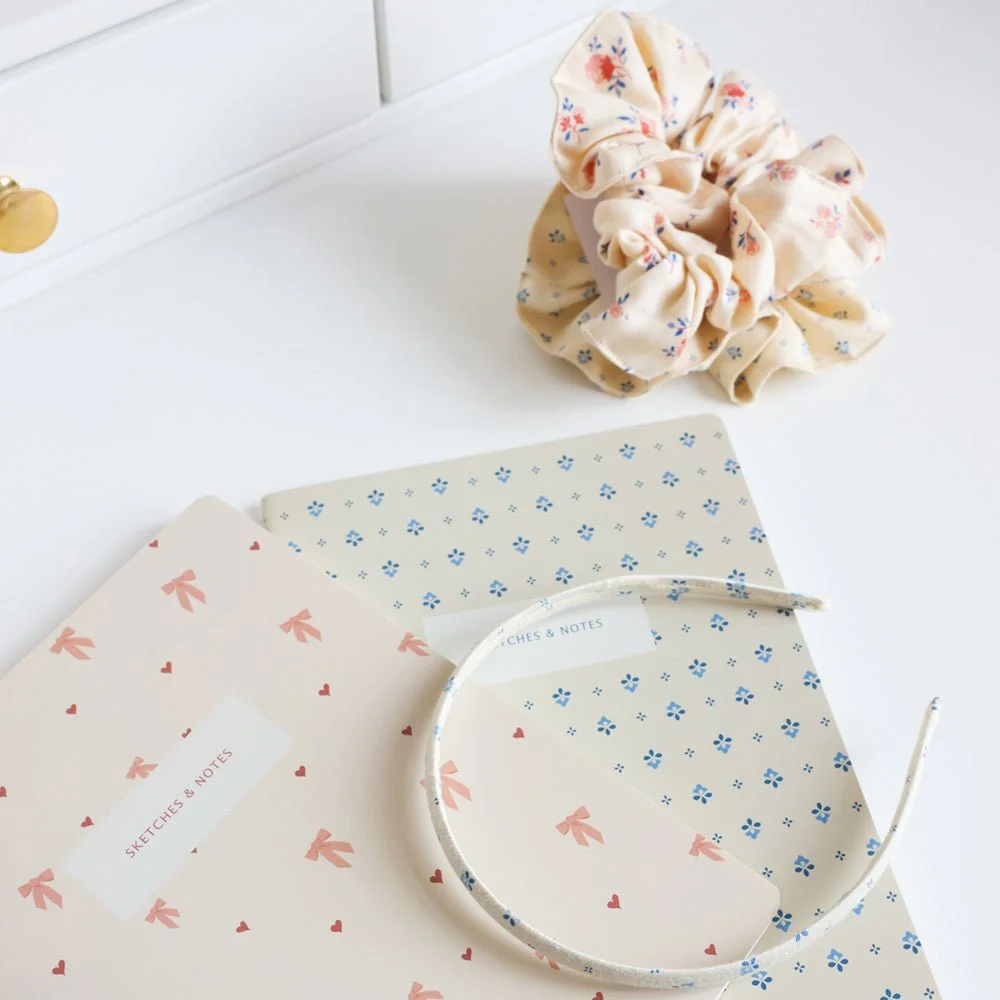 1616_Notebook_P93_Bows_1[1].jpg