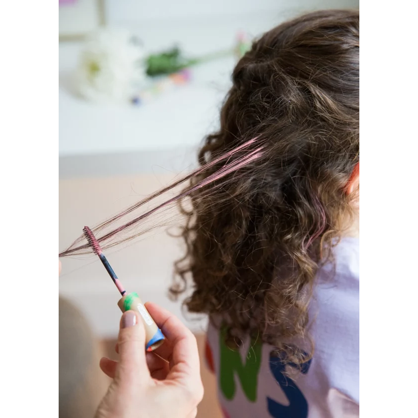 namaki pink mascara hair.png (Copy)