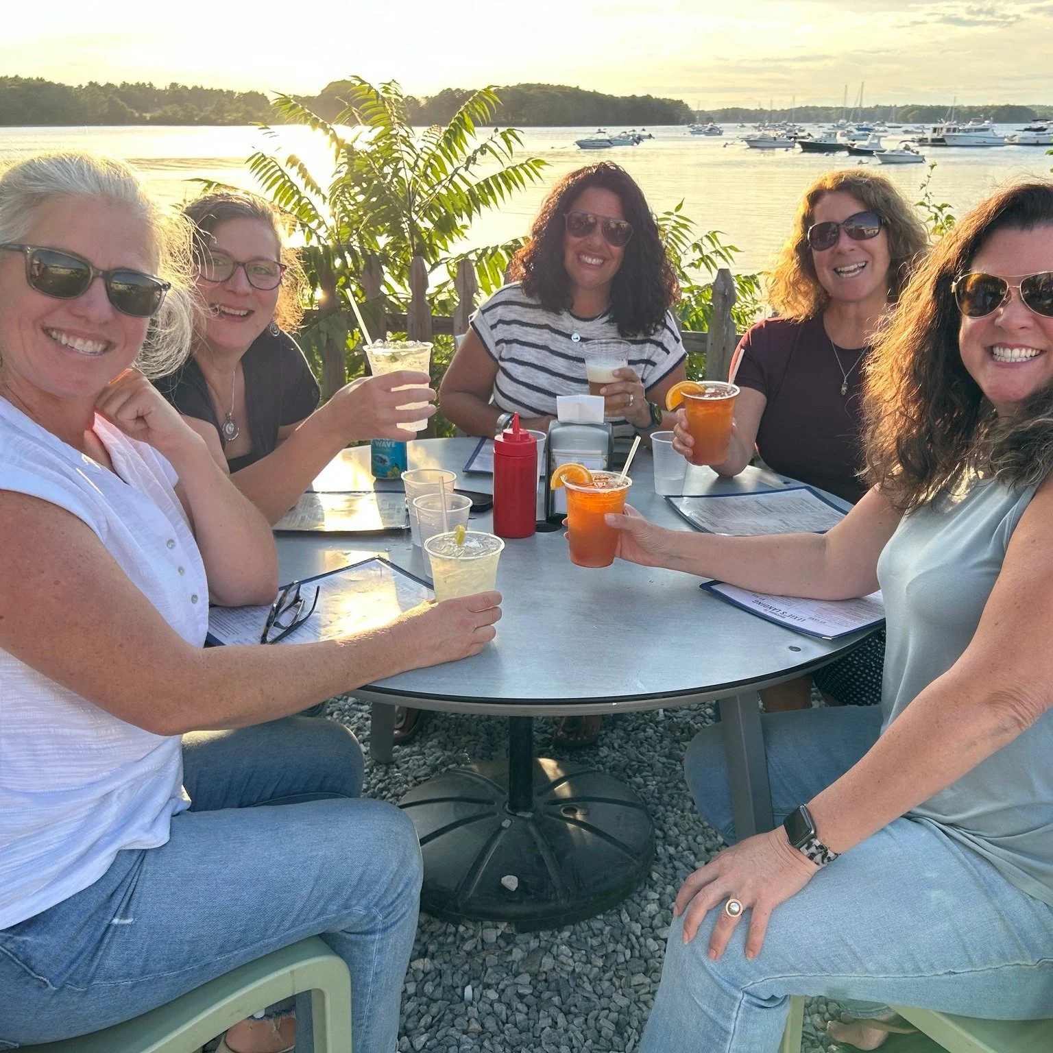 What if your business could keep working for you&hellip; while you were enjoying a Girls Night Out?

That&rsquo;s not a fantasy.

That&rsquo;s what happens when you stop relying only on on-call doula work and start building a hybrid model that blends