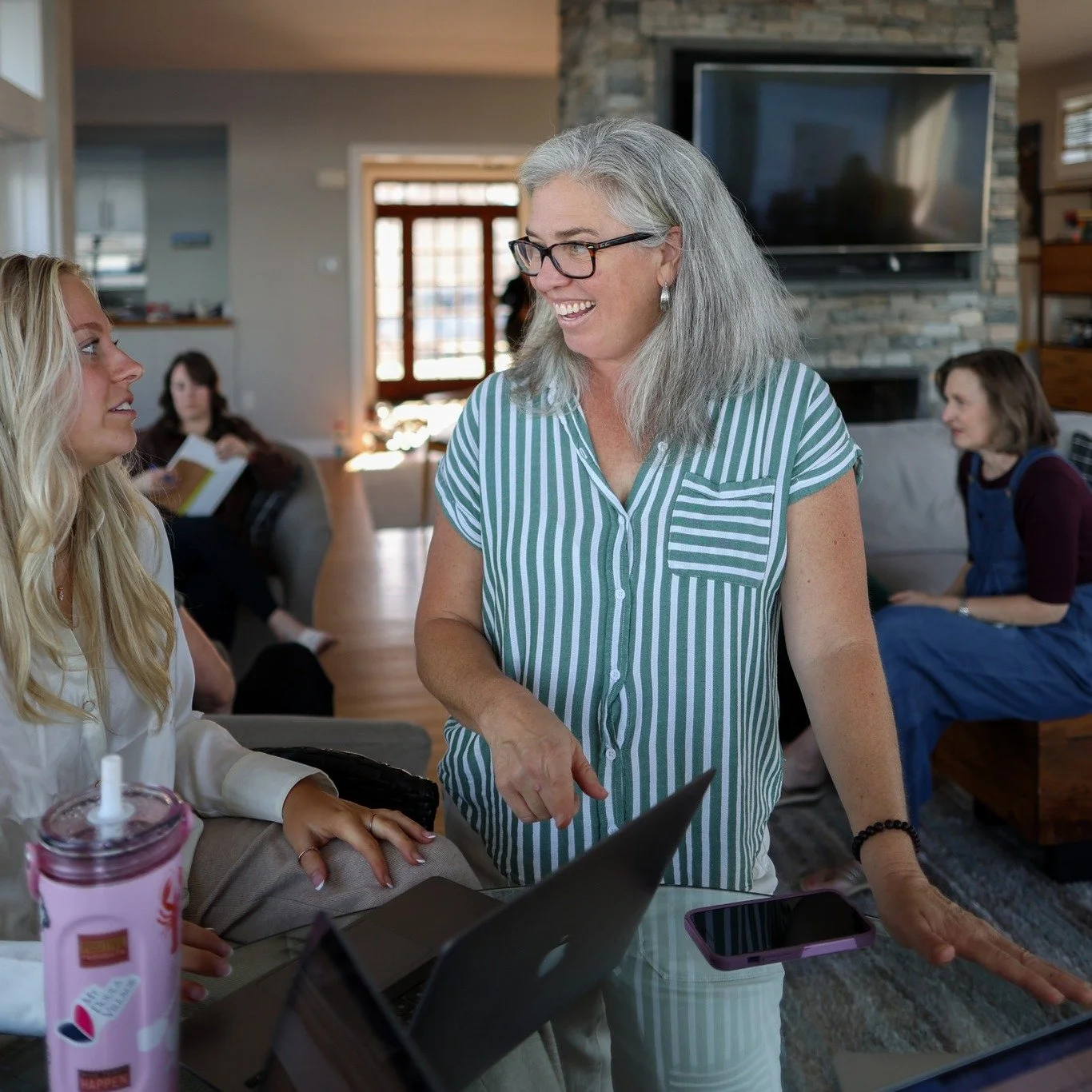 Want my eyes &amp; brain on your business for 2026? 👀

I'm opening up 10 spots for doulas to get inside My Doula Village at the annual rate so that you can get a free 1:1 Strategy Session with me.😮

Let's make 2026 the year your doula business star