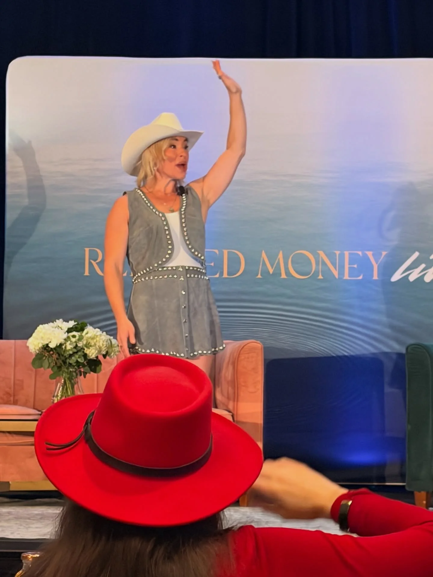 At this point I think I have more &ldquo;friends I made on the internet&rdquo; than friends I met IRL and I&rsquo;m not mad about it. 😜

I just had the best time at @katenorthrup&rsquo;s live event in Nashville surrounding myself with a room full of