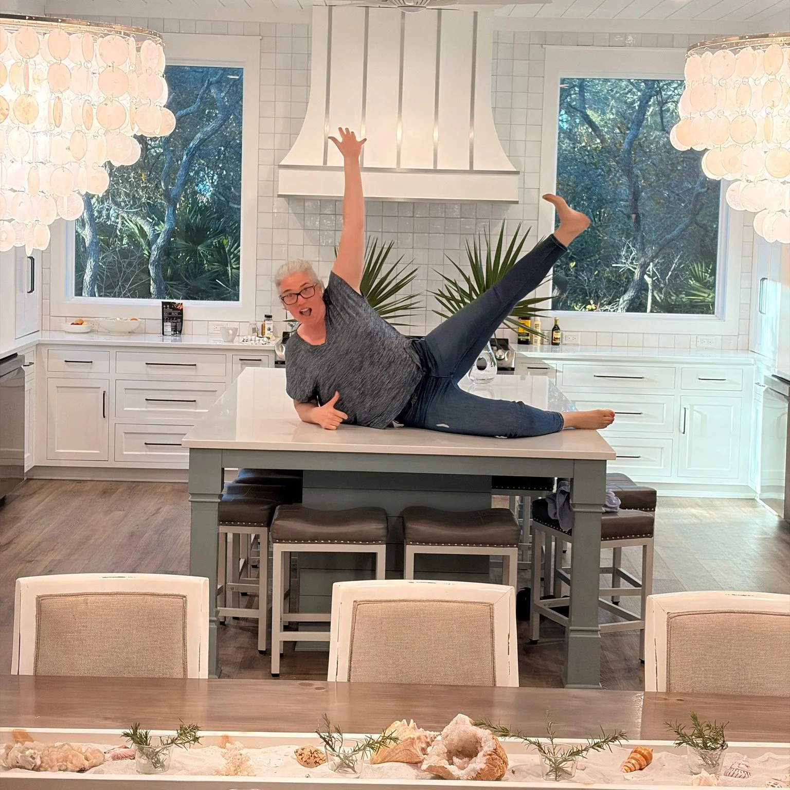 The biggest risk to your doula business right now isn&rsquo;t that aren't working hard enough. 

🔥 The biggest risk to your doula business right now is working harder and harder inside a business model that&rsquo;s slowly burning you out.🔥

Doulas 