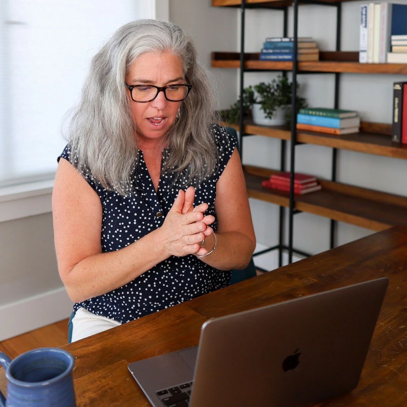 MY WEIRD BUSINESS SUPERPOWER

Can I tell you something a little weird?

After years of coaching doulas, I've realized I have a strange business superpower.

Give me 10 minutes.

Tell me about your doula business.

Tell me what lights you up.

Tell me