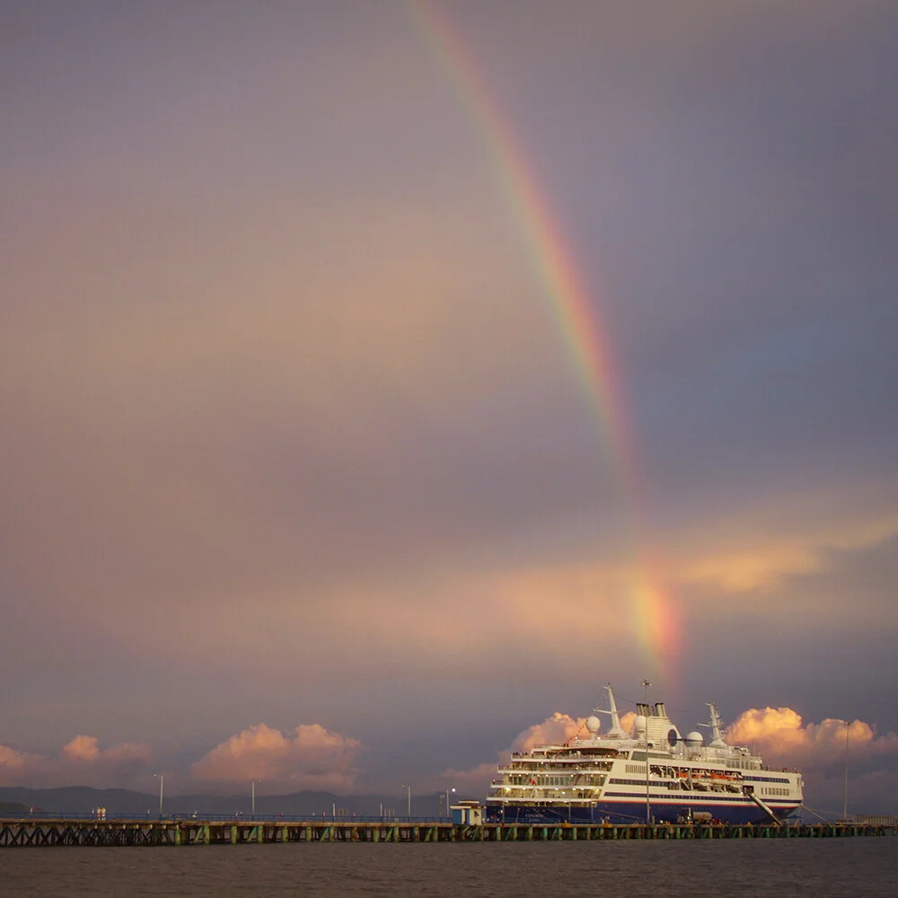 BANNER-ExplorerRainbow.jpg