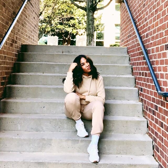 stoop kid but make it fashun🙃 I&rsquo;ve had this matching set on major rotation for obvious reasons. Who doesn&rsquo;t love a good neutral set?🙌🏽 both pieces are currently under $20- so versatile &amp; soft! @liketoknow.it #liketkit http://liketk