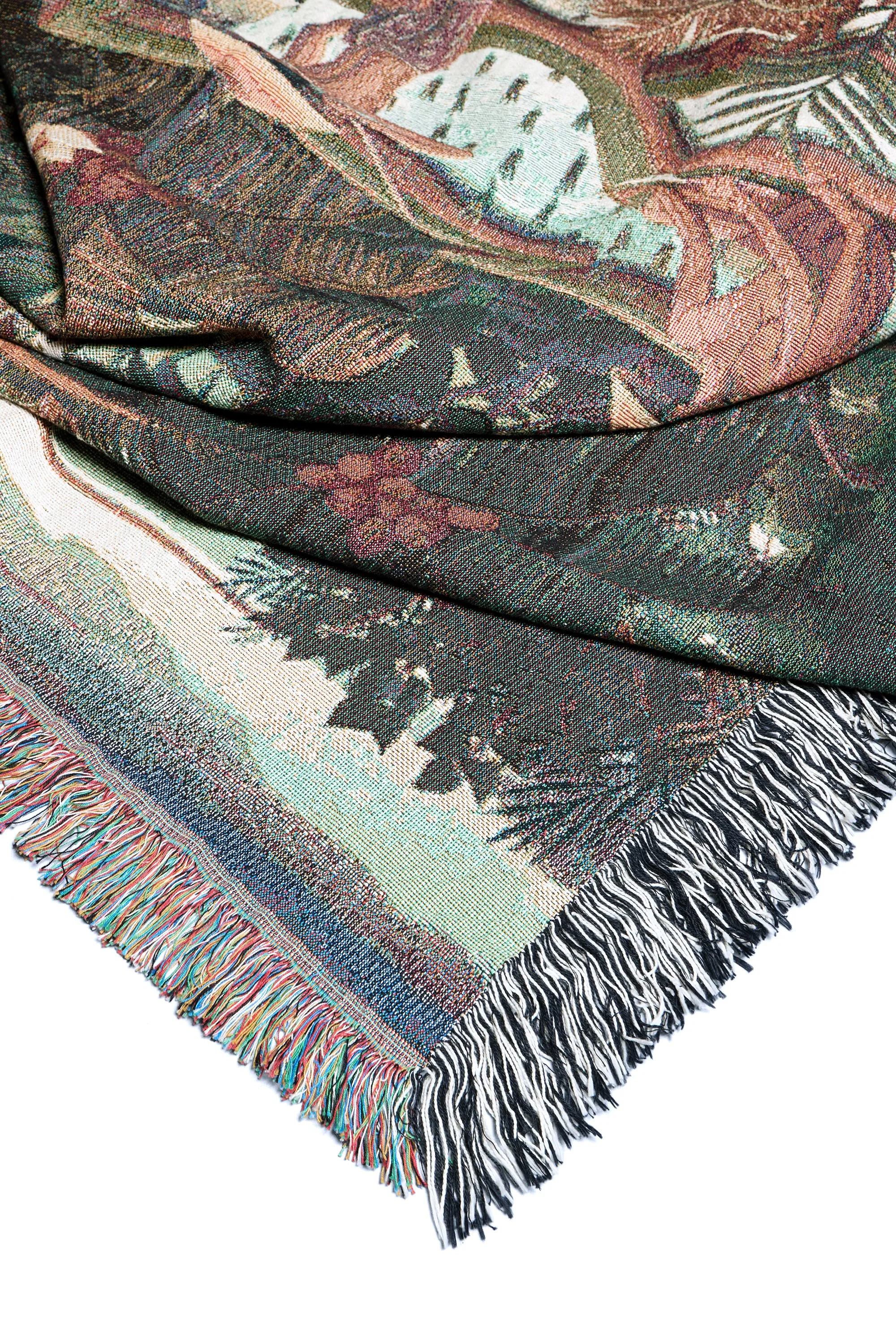 Fringed edge detail of Bali woven organic cotton blanket