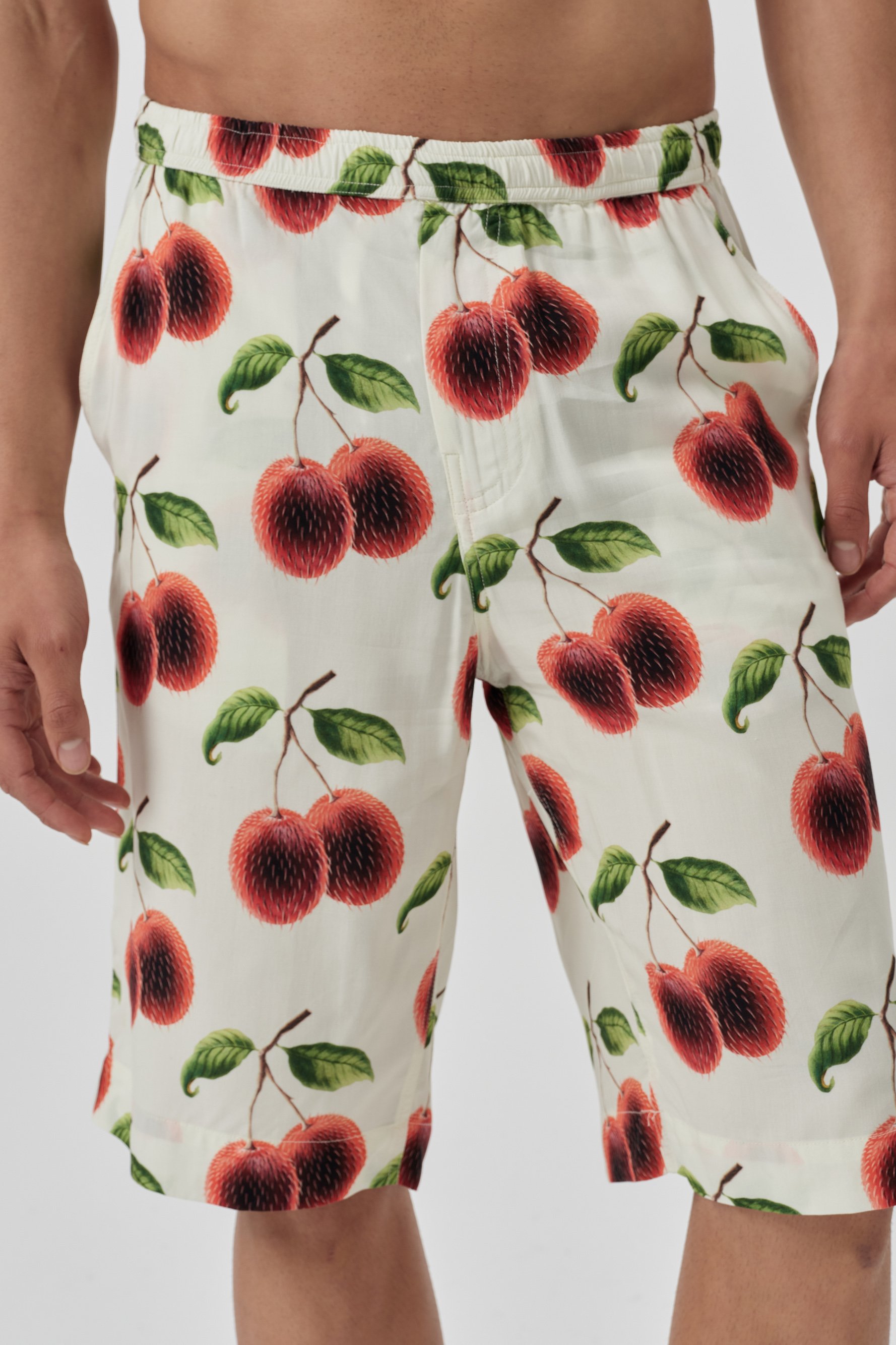 EJ_AW22_RAMBUTAN_CREAM_BS00004.jpg