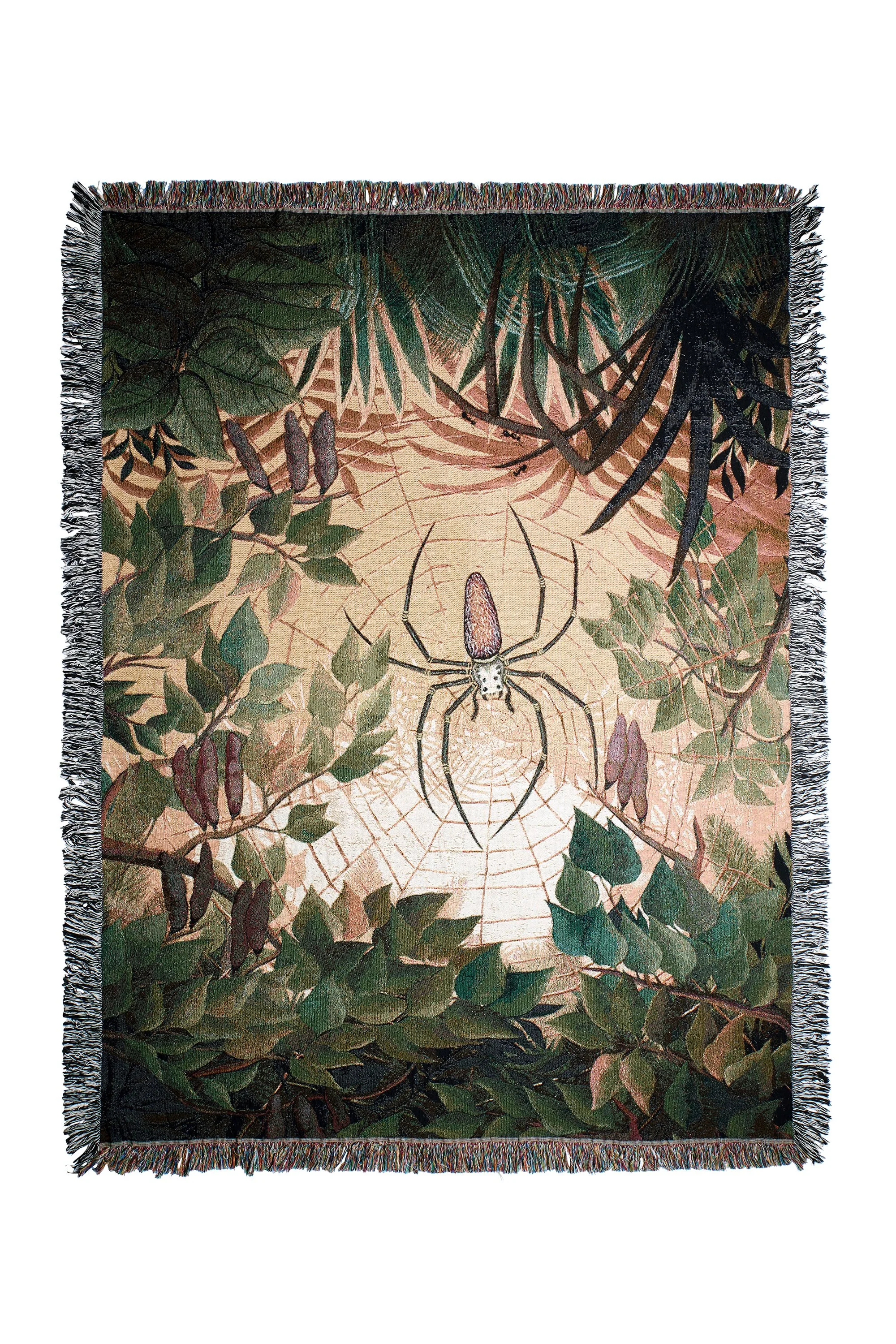 endless-joy-blankets-spider_01.jpg (Copy)