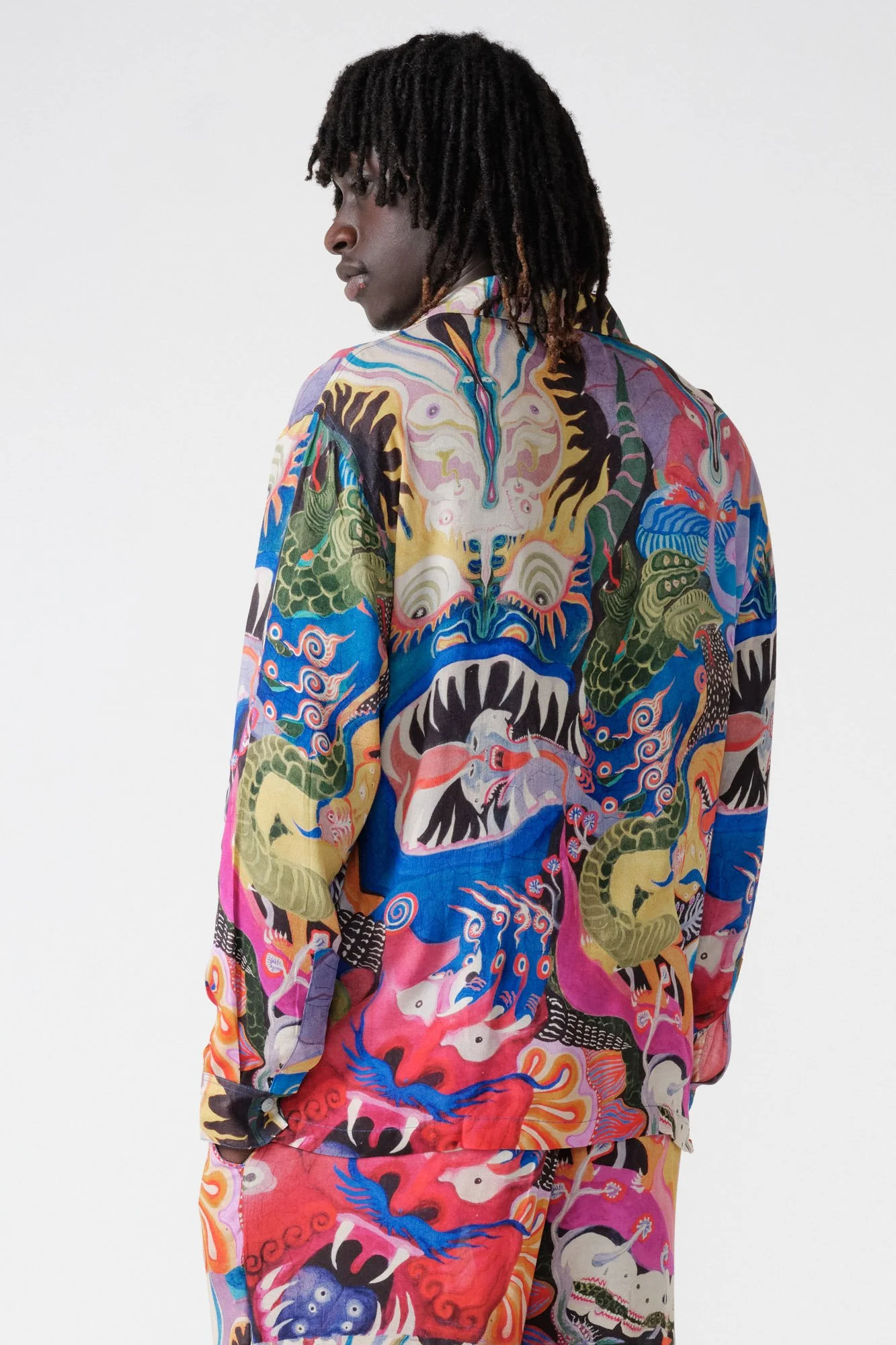endless-joy-brainsmasher-printed-crepe-rayon-pyjama-set-back-art-detail.jpg