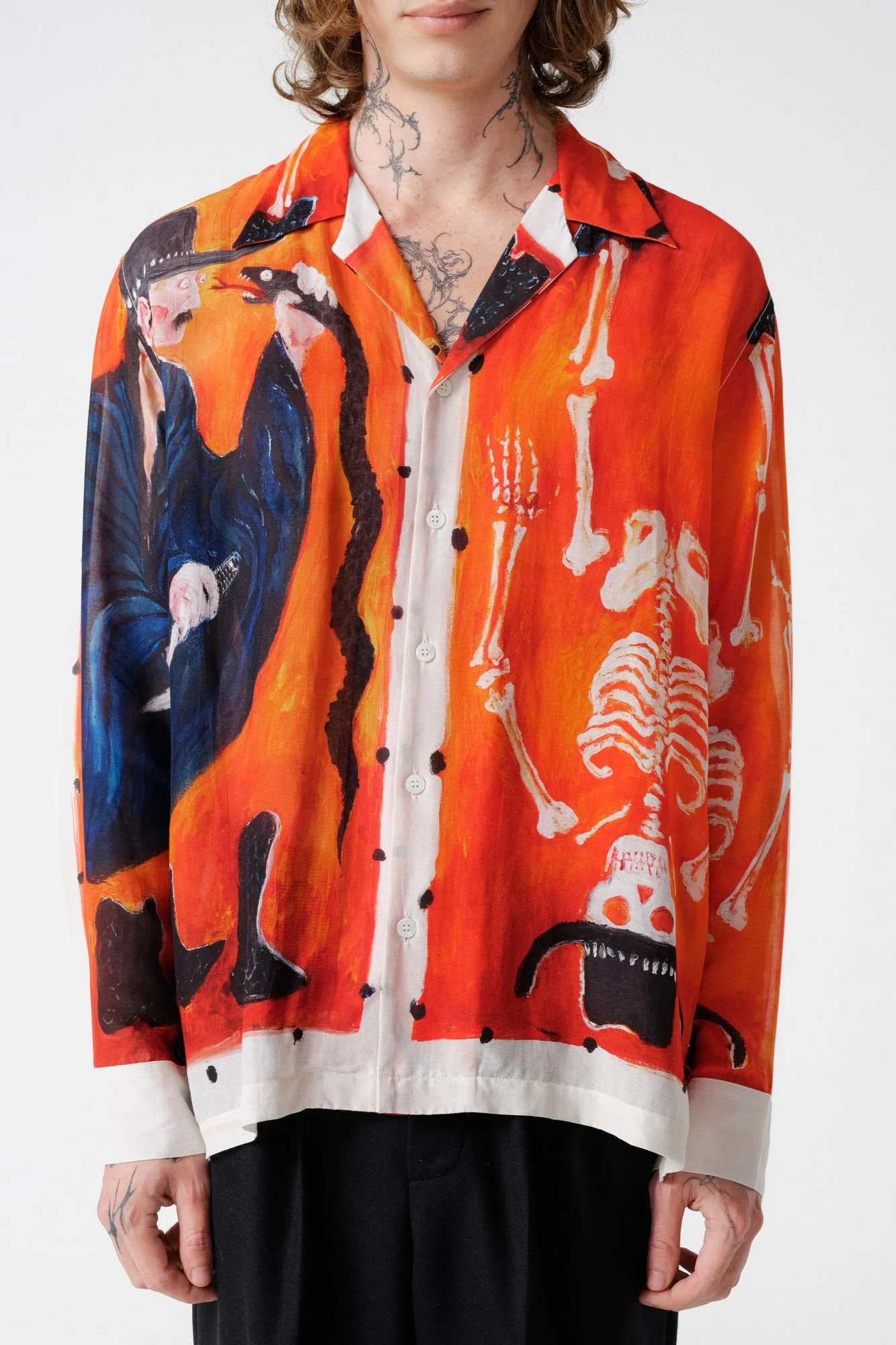 endless-joy-ramblin-man-silk-rayon-long-sleeve-shirt-front-detail-mother-of-pearl-buttons