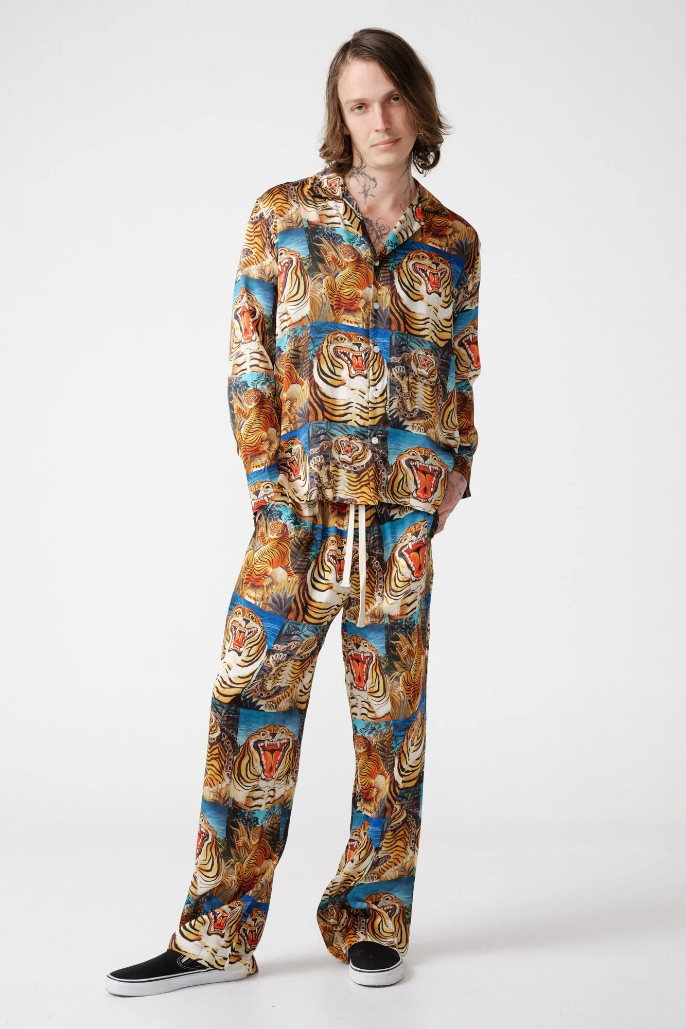 endless-joy-printed-silk-satin-pyjama-set-model-front