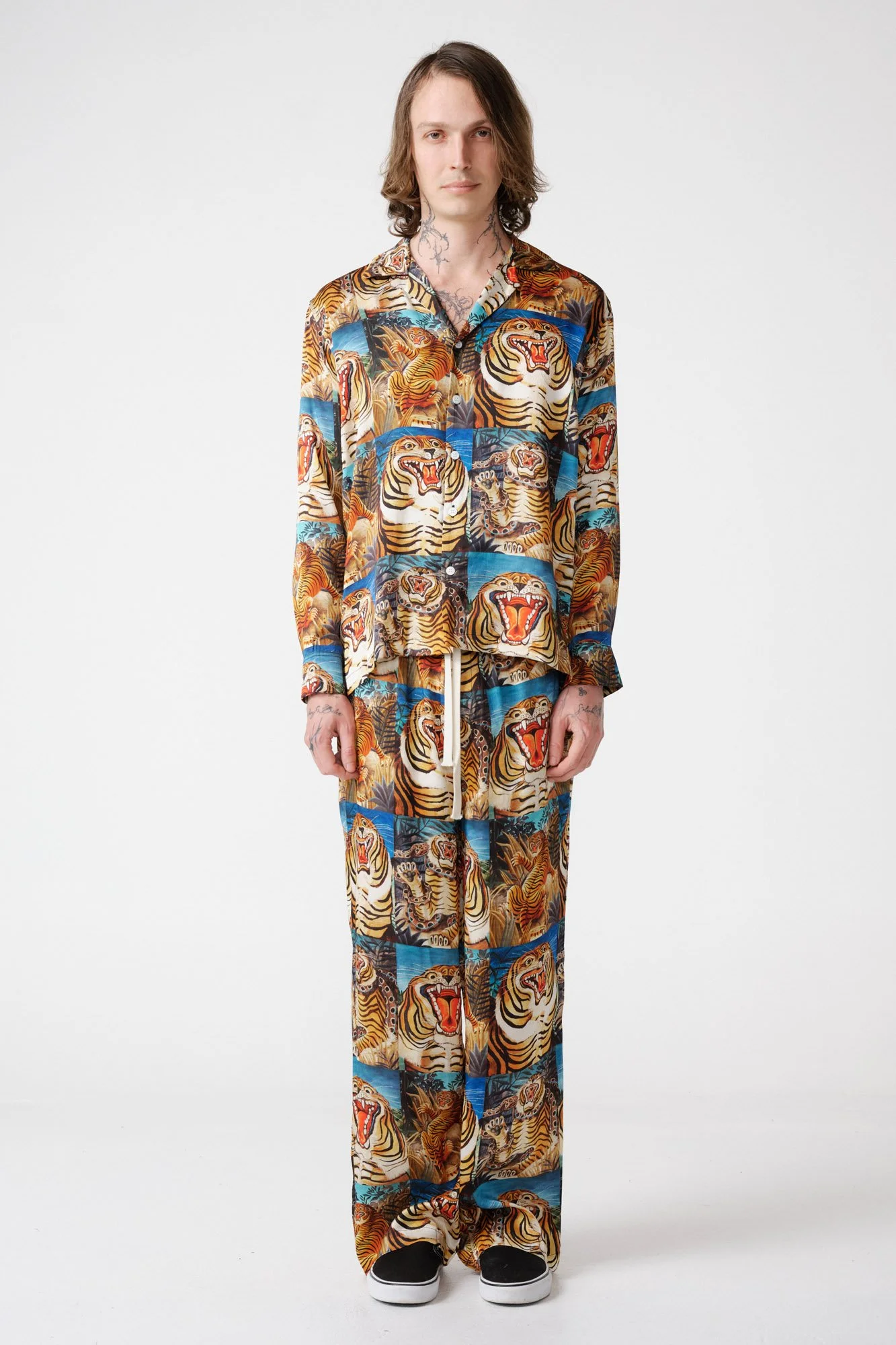 endless-joy-printed-silk-satin-pyjama-set-model-full-body