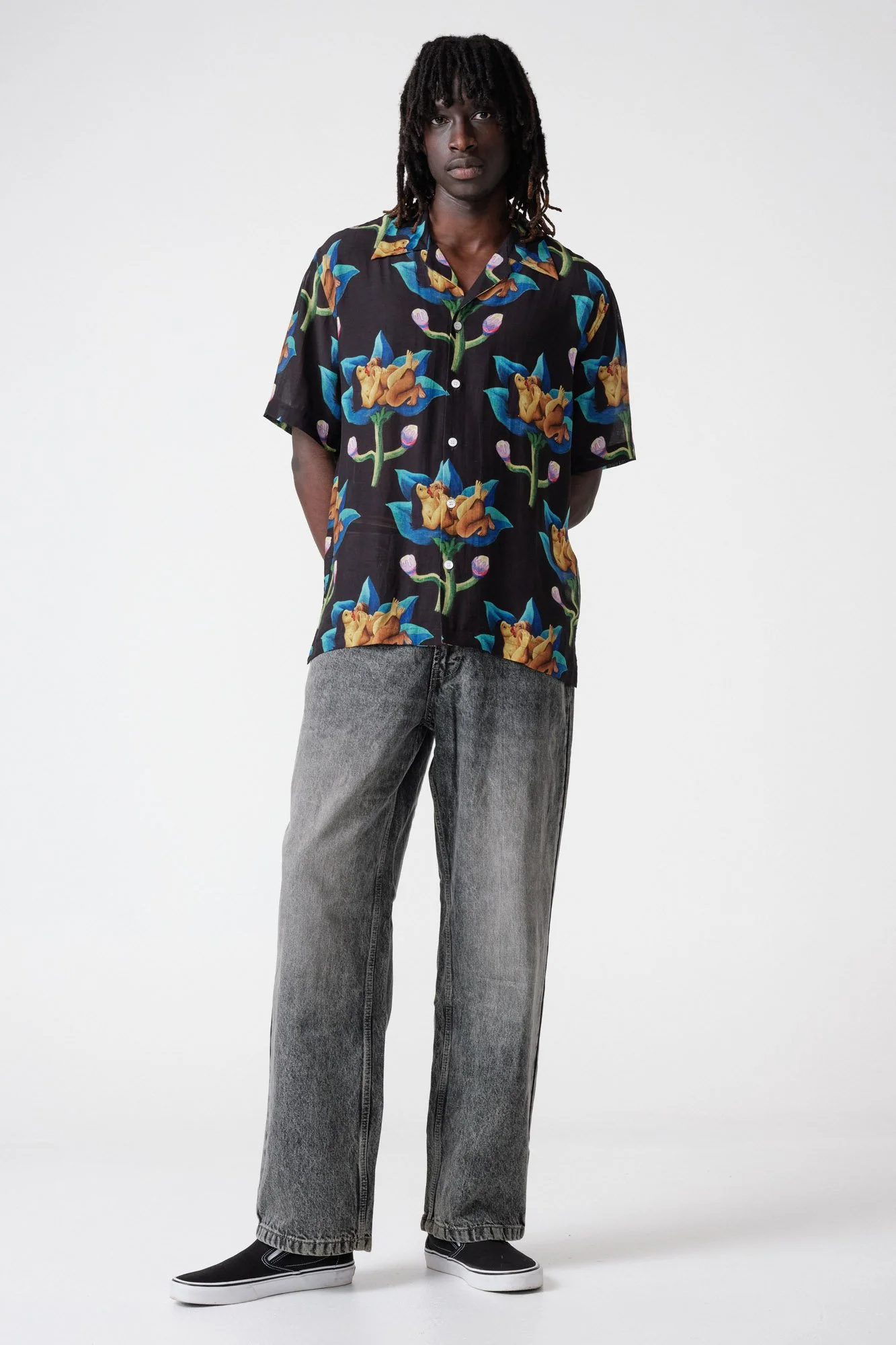 endless-joy-dendrophilia-silk-rayon-short-sleeve-shirt-relaxed-front