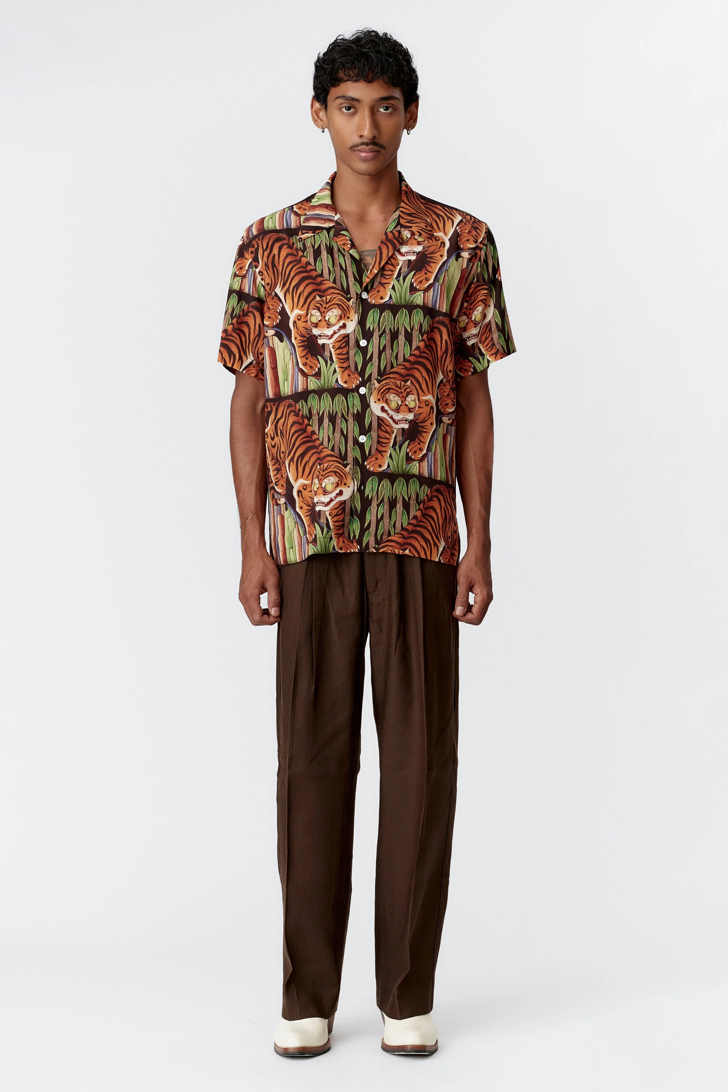 TIGER BLACK PREMIUM RAYON SHORT SLEEVE SHIRT