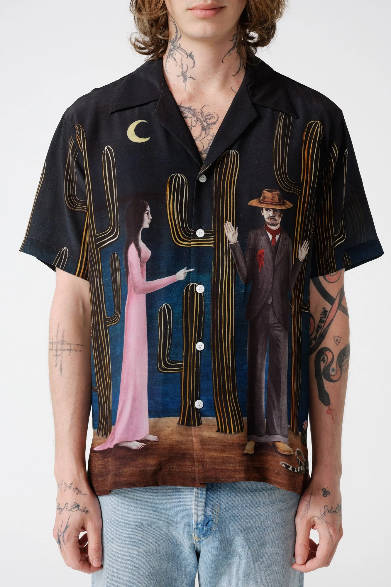 endless-joy-bang-bang-blue-printed-silk-crepe-short-sleeve-shirt-front-detail-art