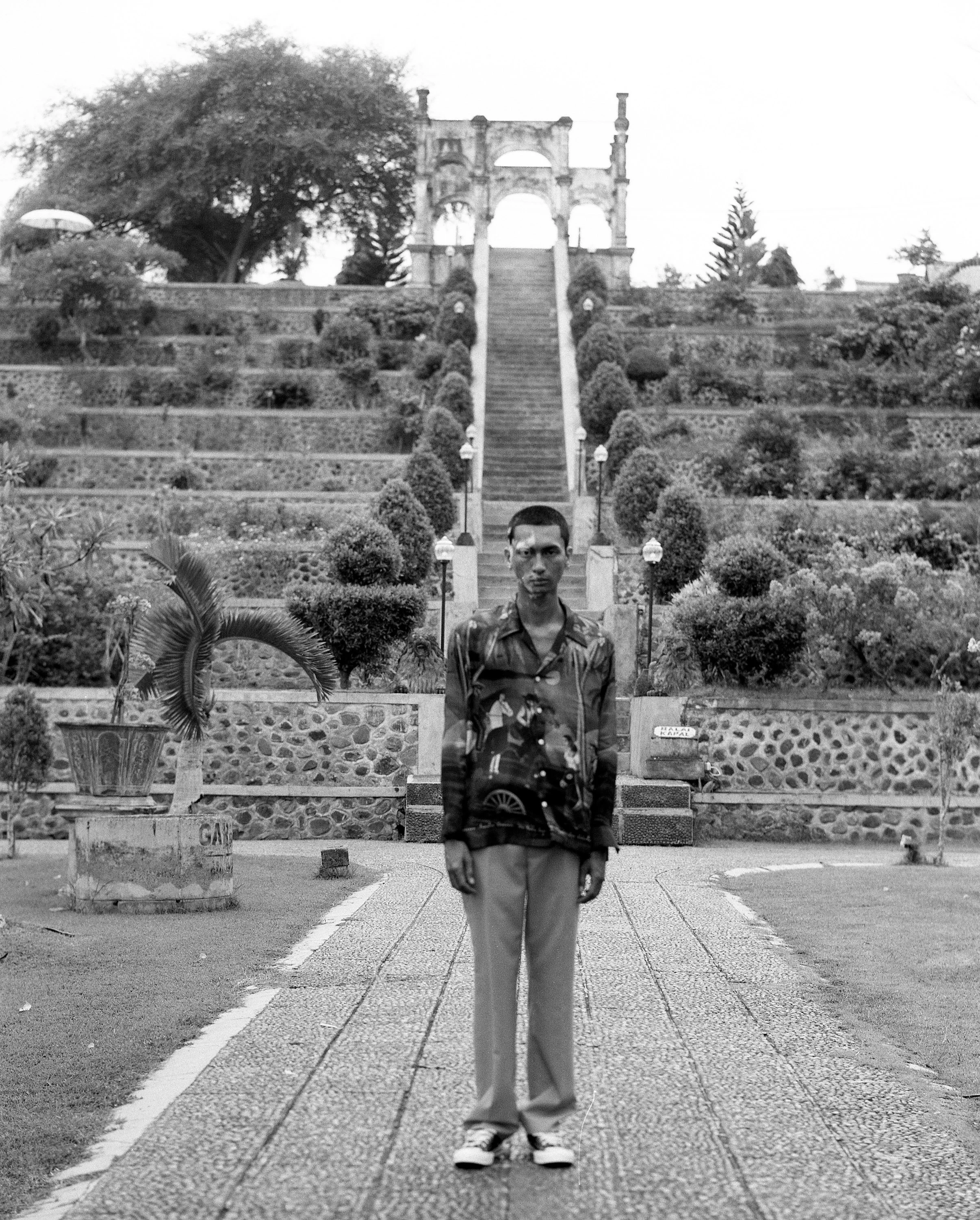 bandito long sleeve shirt in bali karangasem kings palace