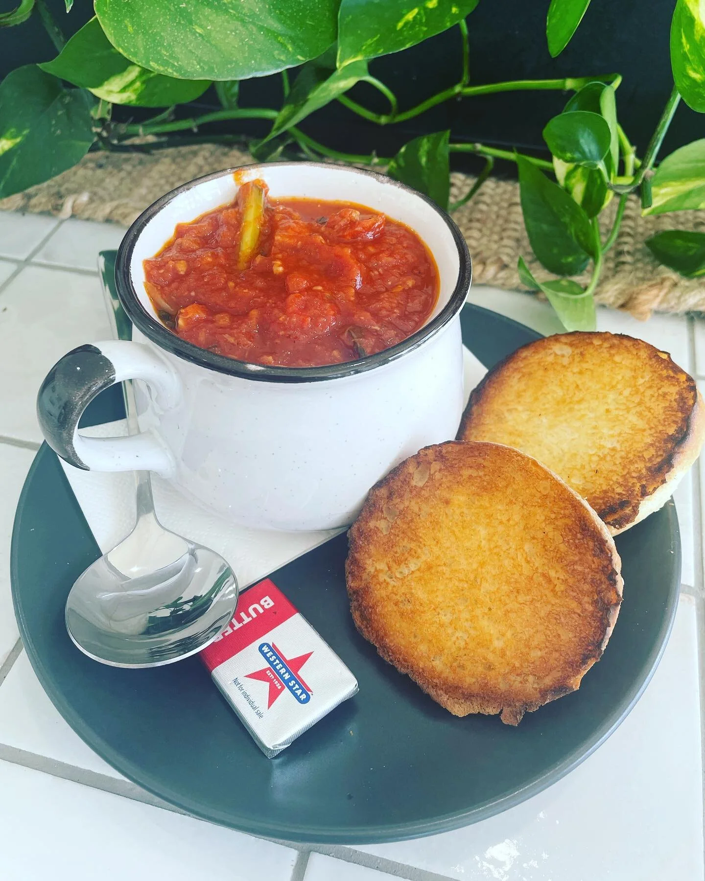 Classic Tomato Soup w a hot bun, Get it while it lasts! 🍅
.
.
.
.
.
.
.

#mossycafe #seeyouatthemossy #cafe #coffee #broulee #mossypoint #southcoastnsw  #nsw #wheretoeat #whattoeat #visitbatemansbay #visitmoruya #visitnsw #nsw #mossyontrain  #sandwh