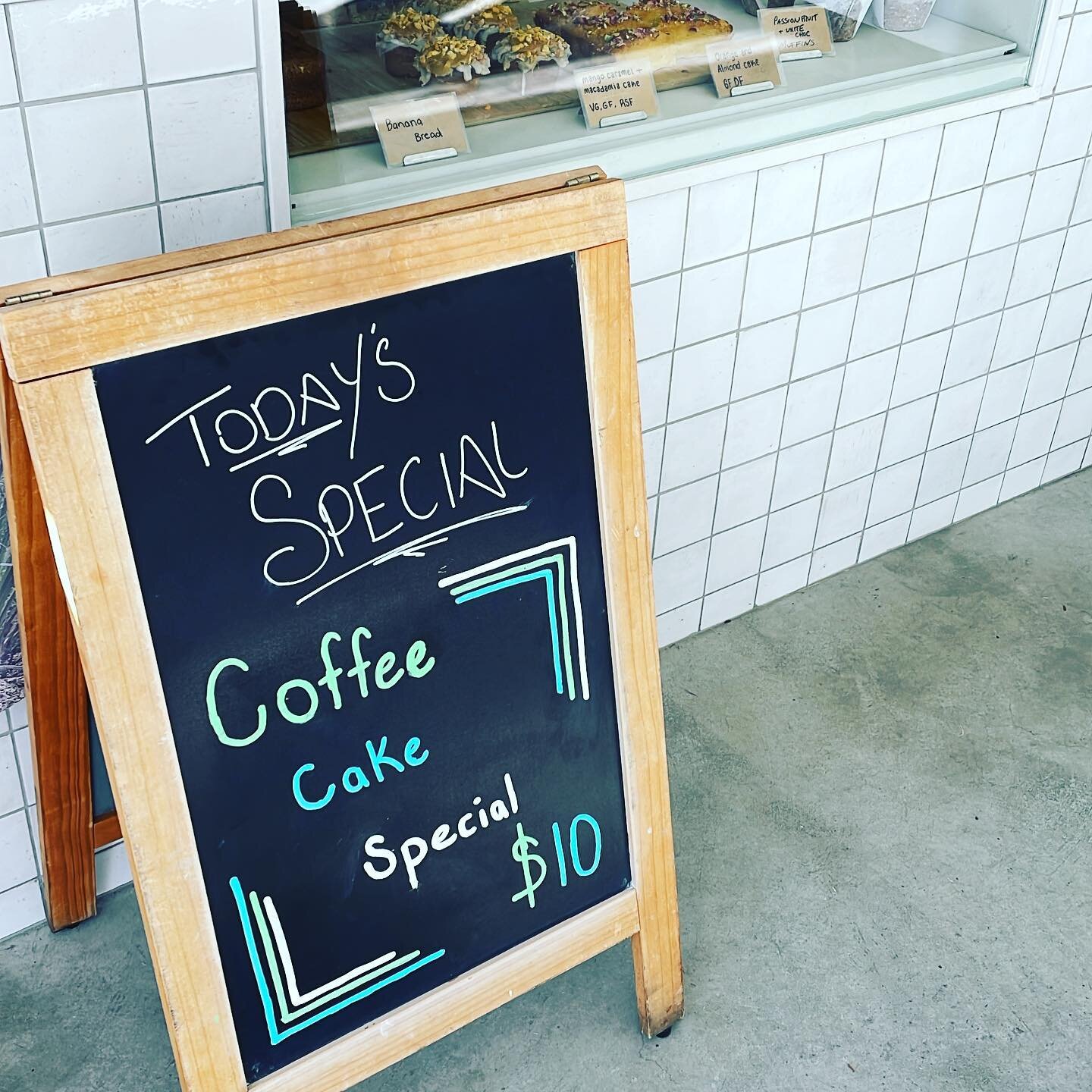 Coffee Cake Special, these will sell out fast YUM 😋
.
.
.
.
.

#mossycafe #seeyouatthemossy #cafe #coffee #broulee #mossypoint #southcoastnsw  #nsw #wheretoeat #whattoeat #visitbatemansbay #visitmoruya #visitnsw #nsw #mossyontrain  #sandwhiches #toa