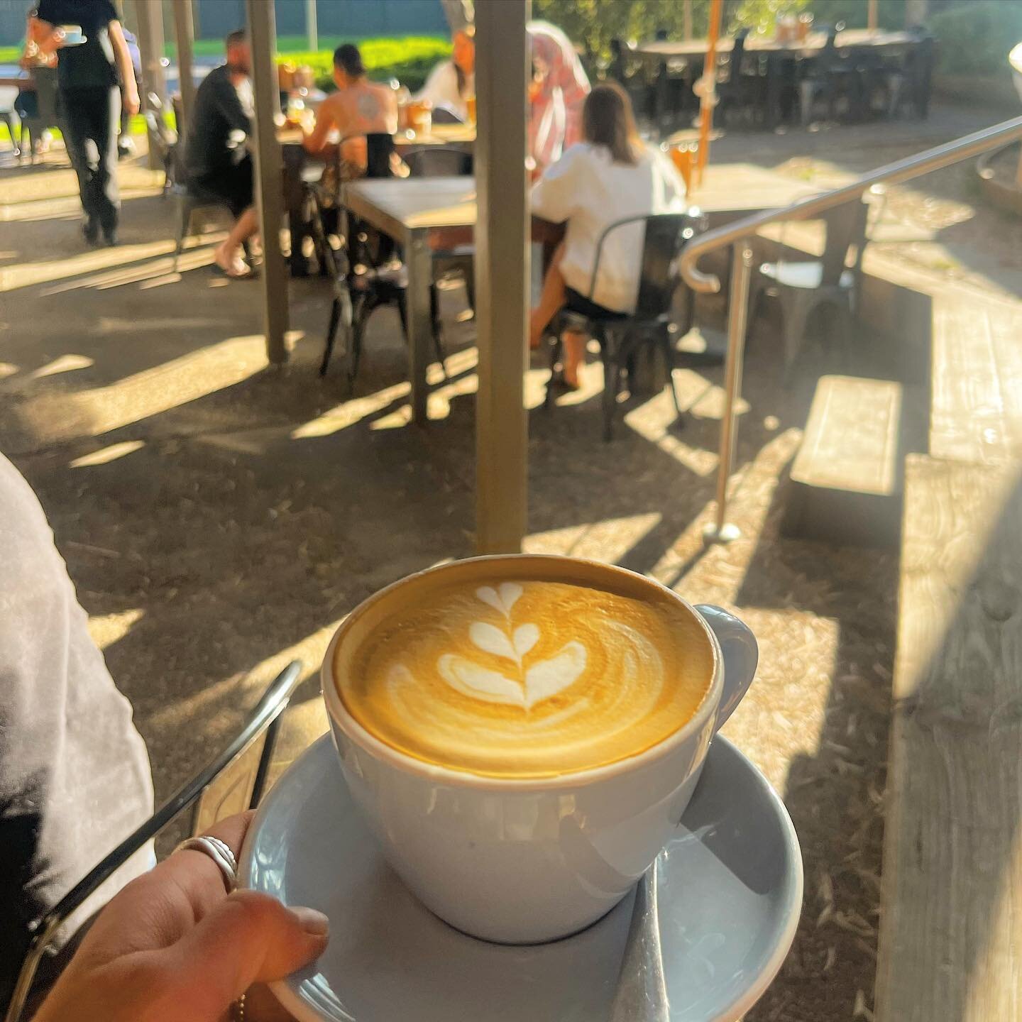 It&rsquo;s that Saturday feeling ✨ good company, great food and even better coffee!

#saturdayvibes #butfirstcoffee #goodcompany #mossycafe #seeyouatthemossy #eurobodalla #southcoastnsw #batemansbay #nsw #wheretoeat #whattoeat #visitbatemansbay #visi