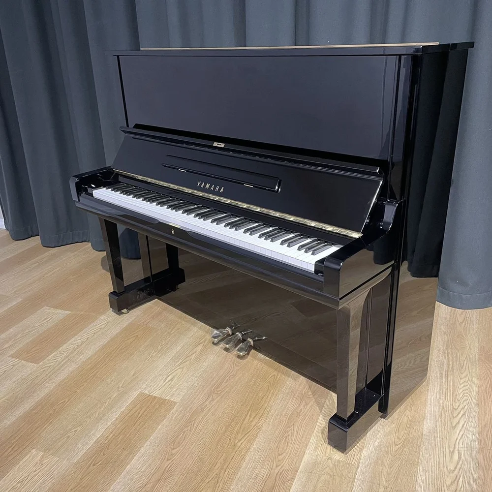 YAMAHA U3A , 1983y, 1984y — Australian Music World
