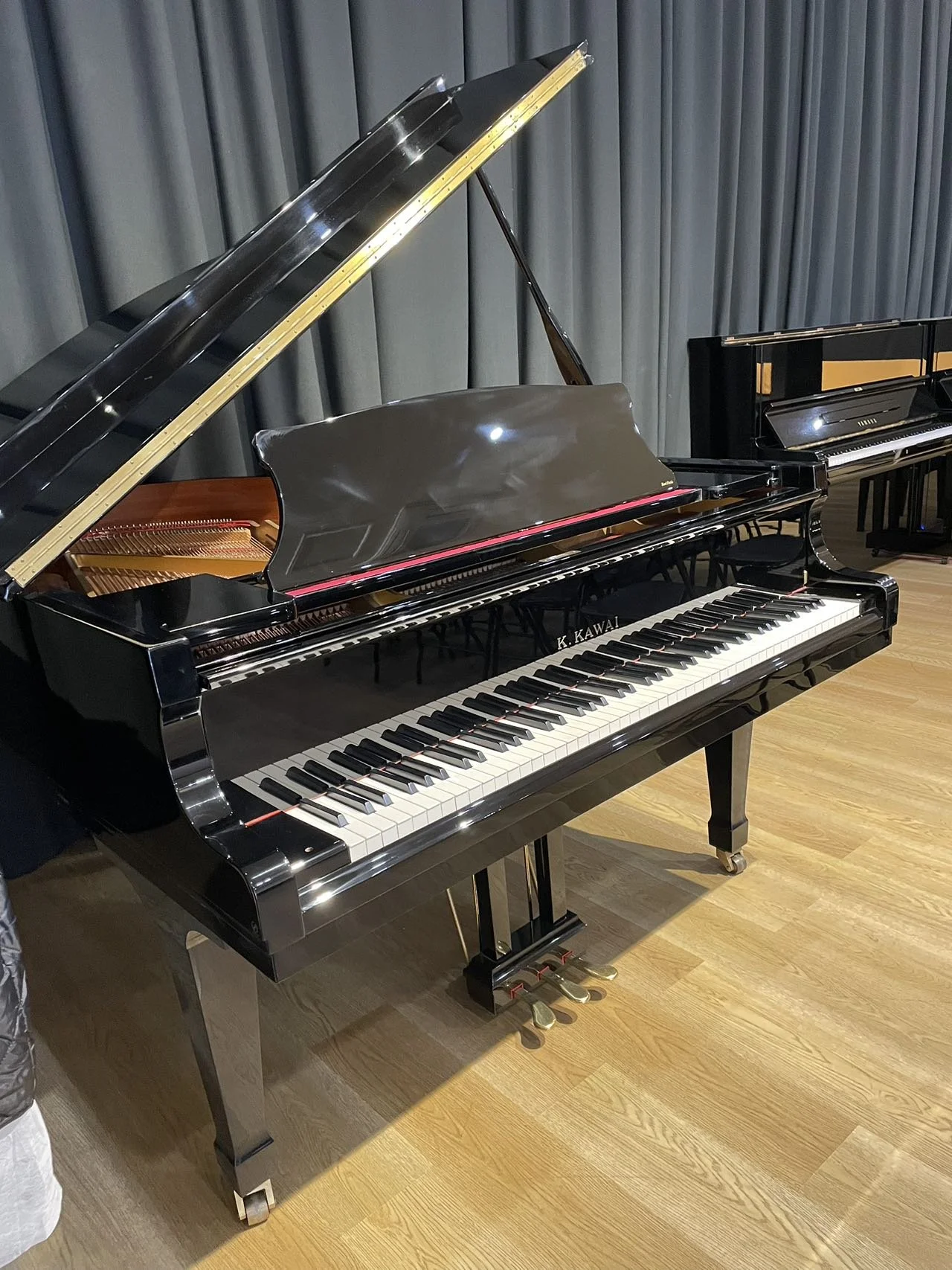 Kawai RX2 Grand Piano Made In 2000y