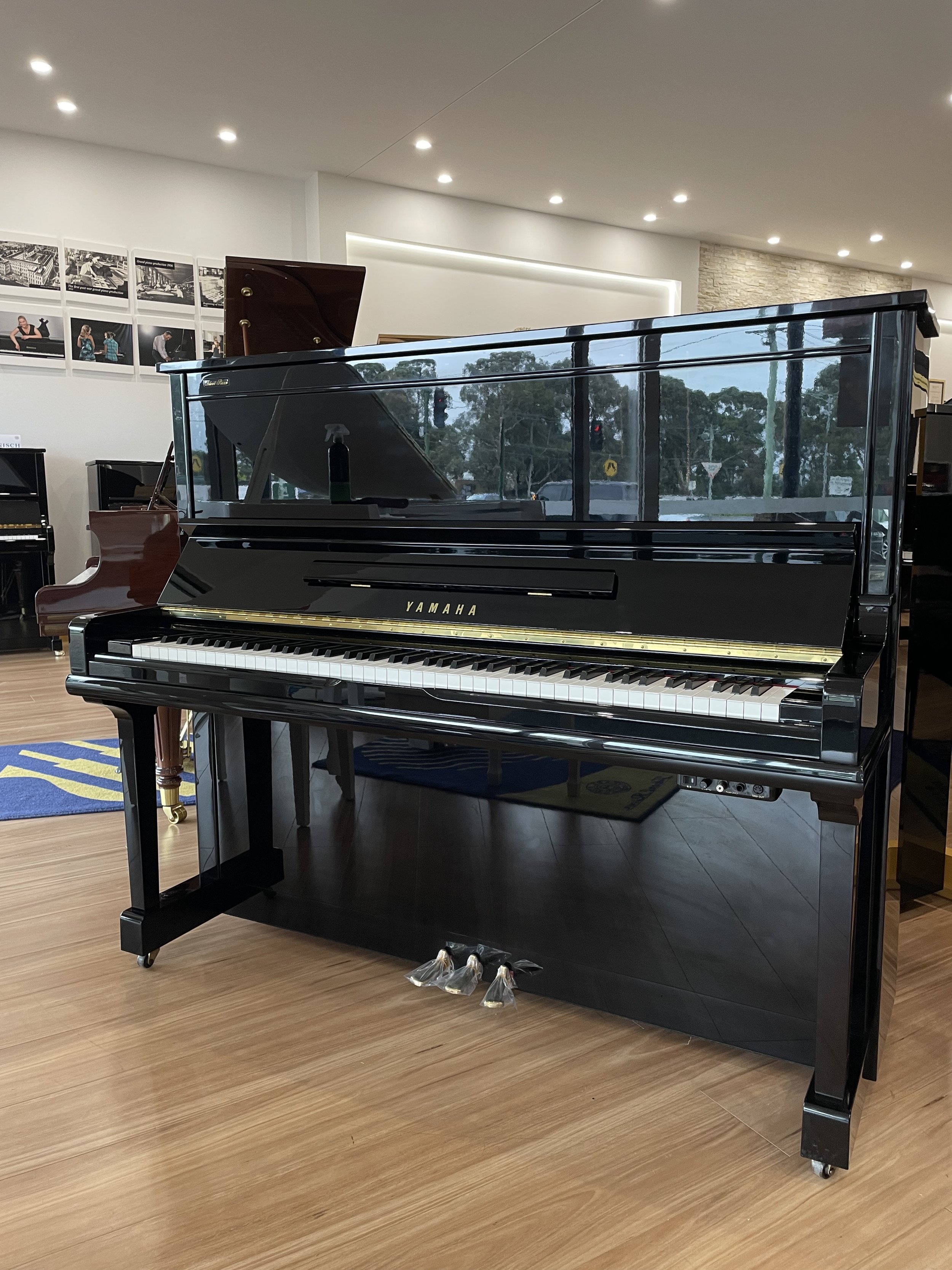Yamaha u30as made in japan 1994