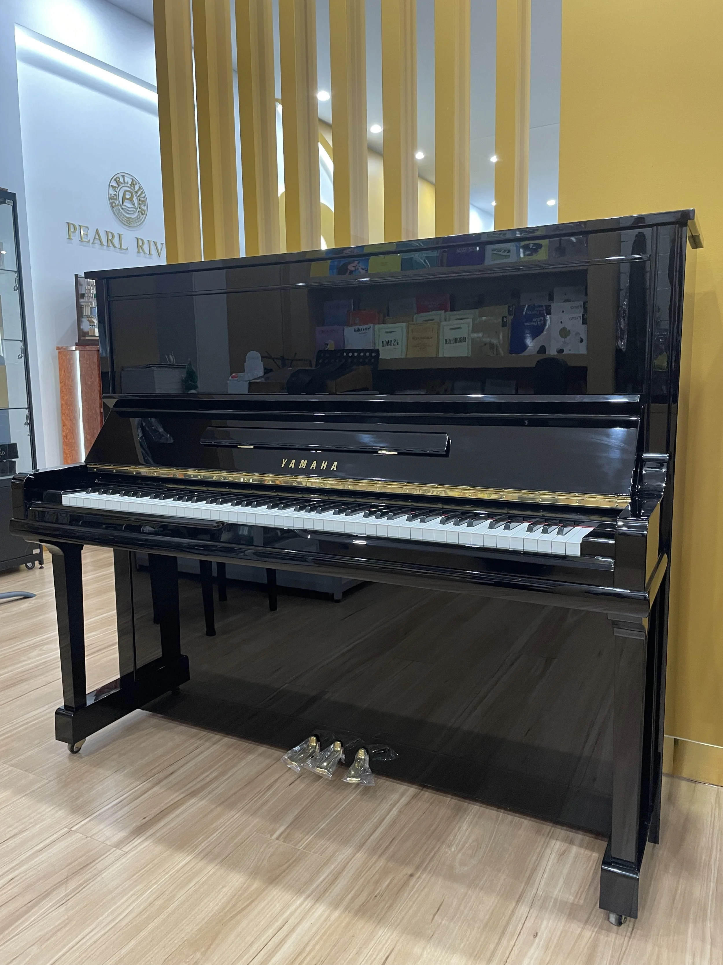 yamaha u30a made in japan 1992 Arrived