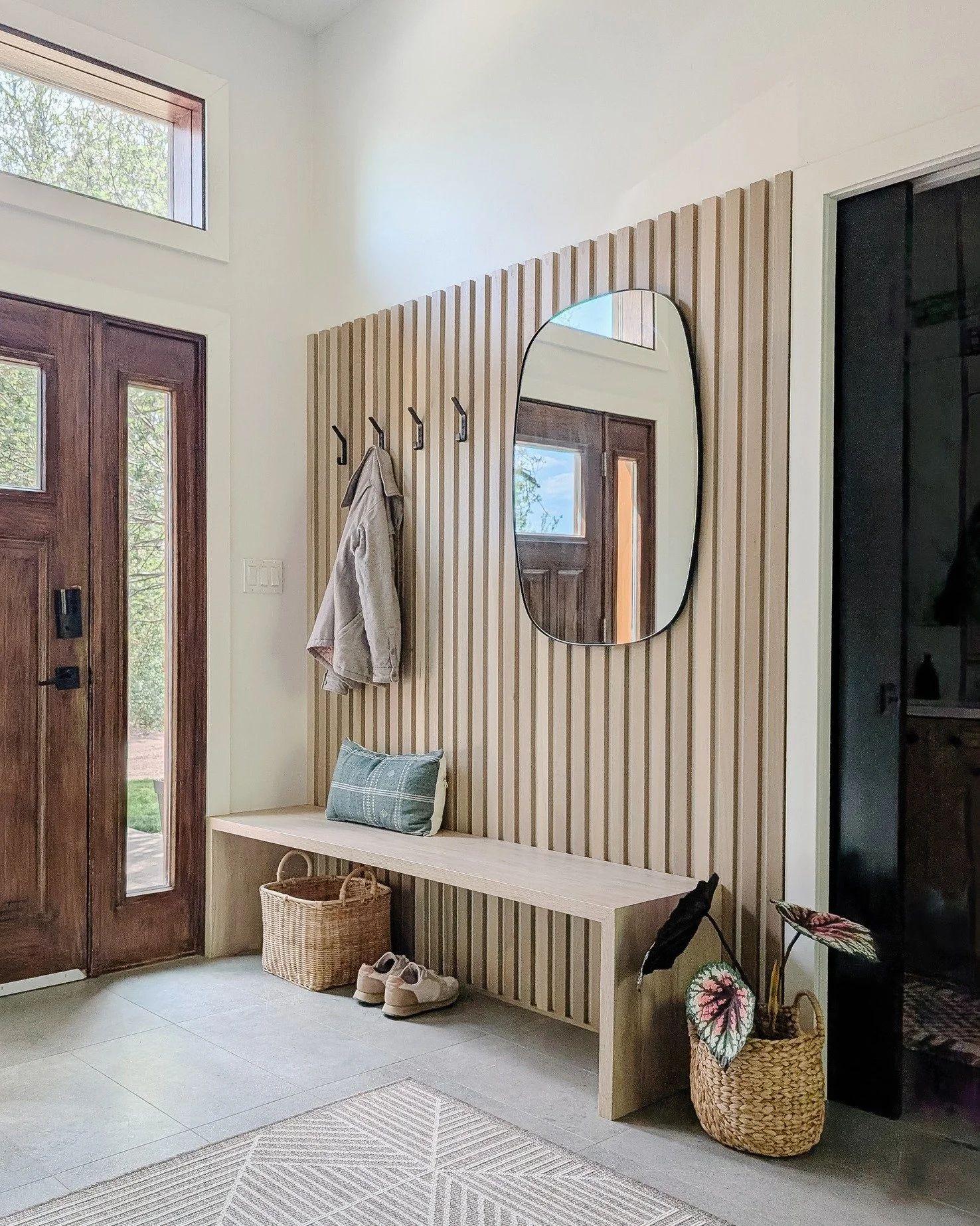 Find the difference!! 
(real life..... real life is the difference)
#liliidaehomeanddesign #saskatchewanhomes #lhdgemfarfaraway