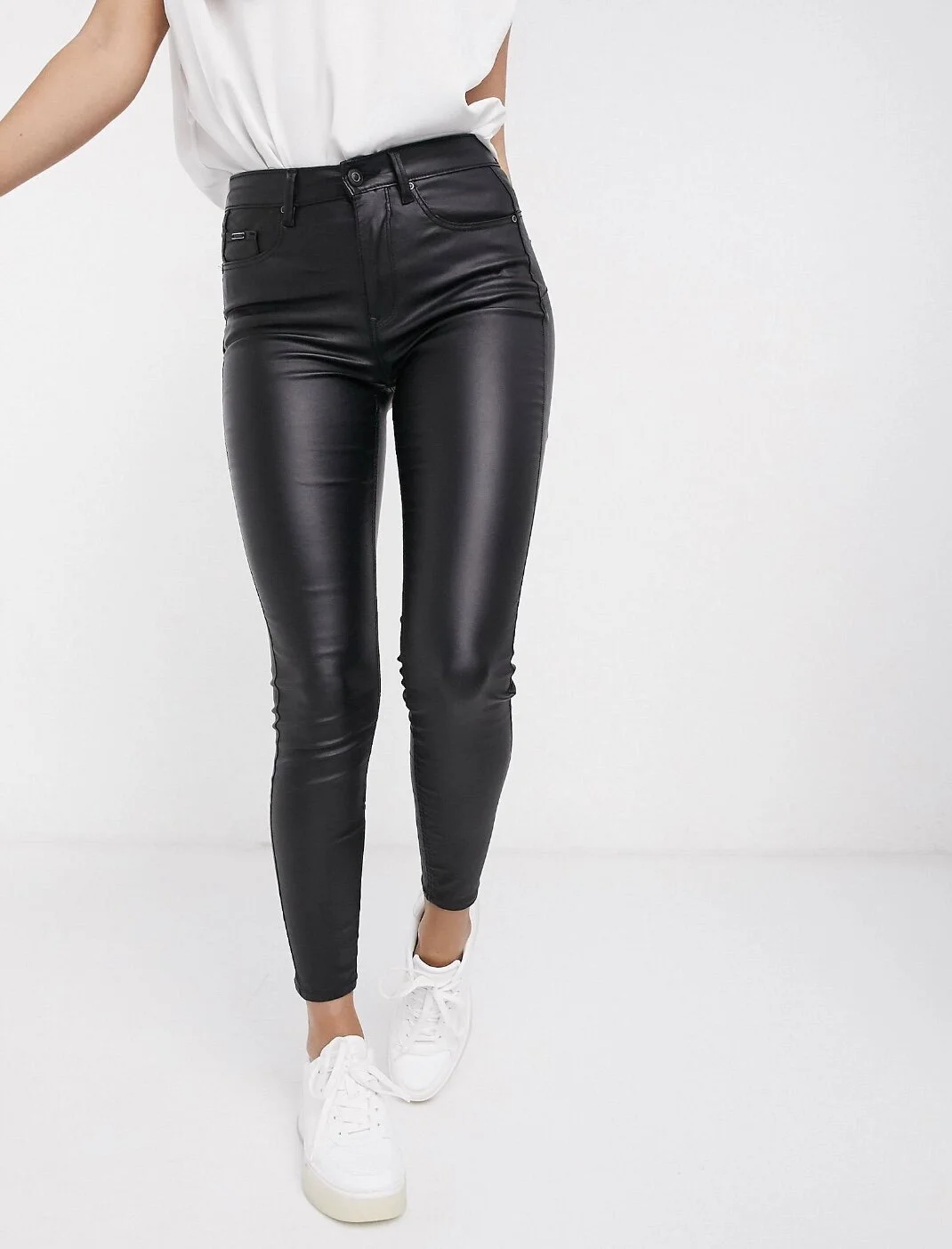 85C17929-D688-48DB-B01D-5A42B2B63C38