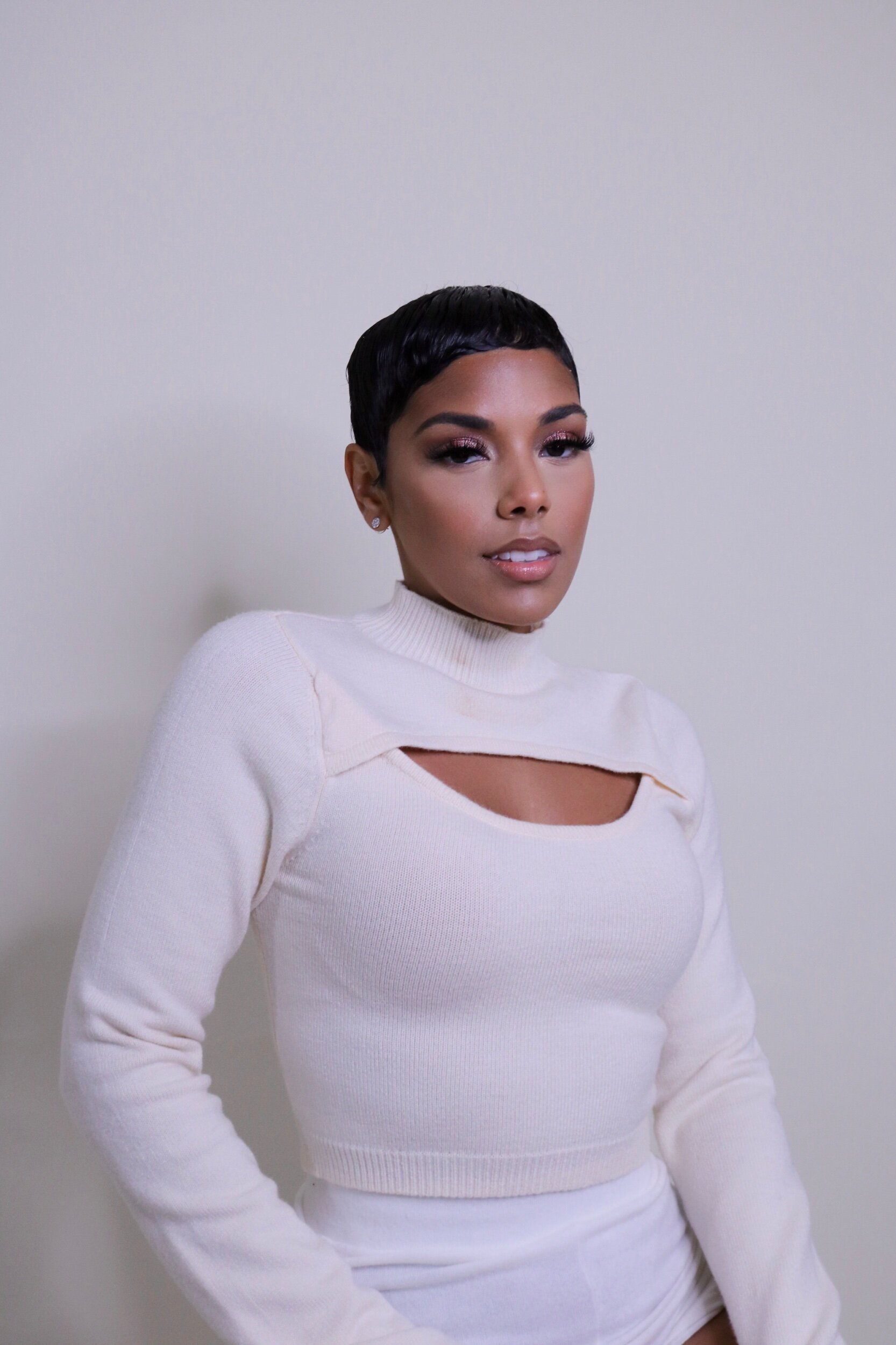 CBD56D74-6C36-4A05-AA0B-DB4FE87FF801