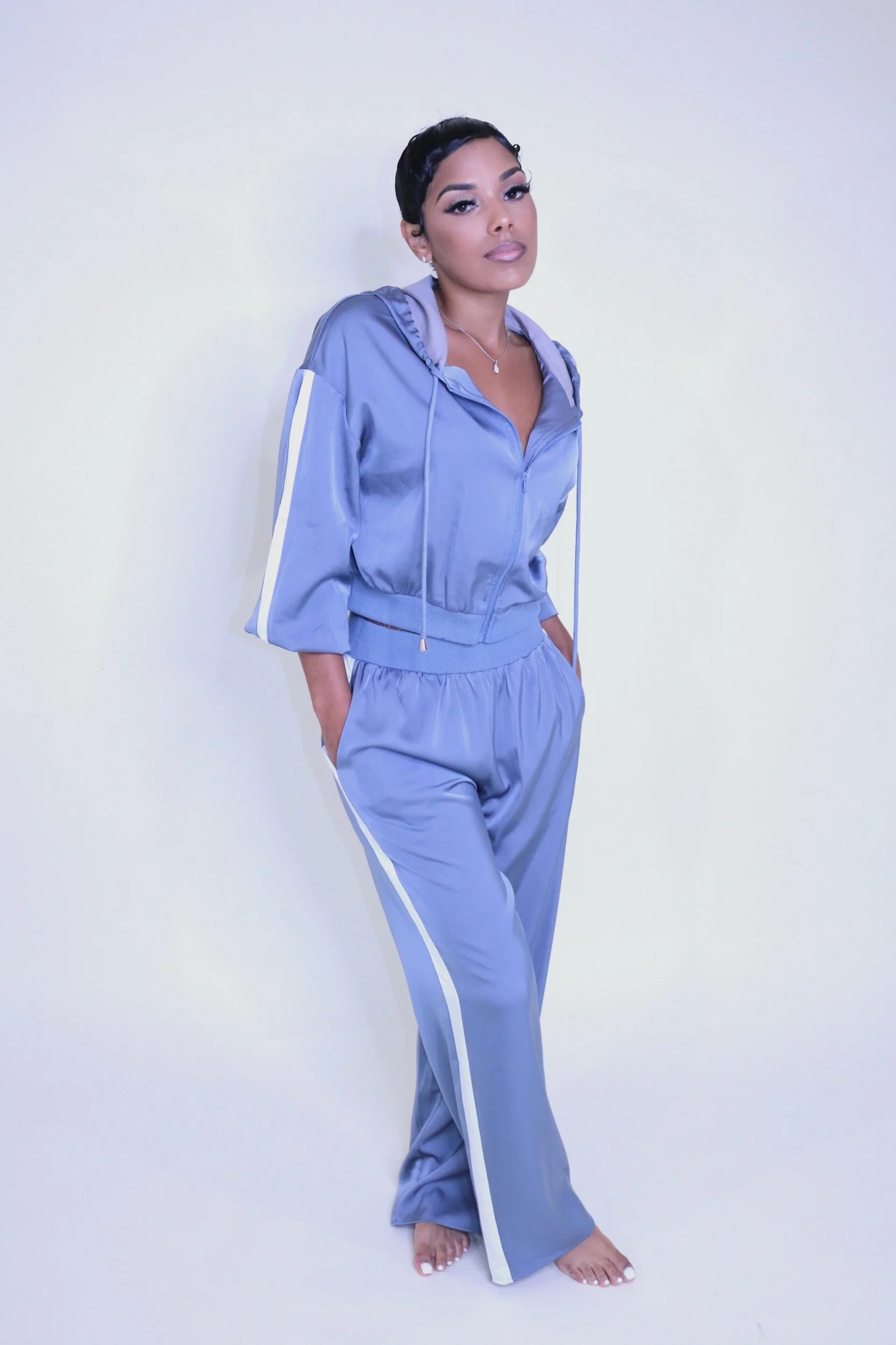 E799BAB8-ECAD-4FA0-A753-05A6705660C2