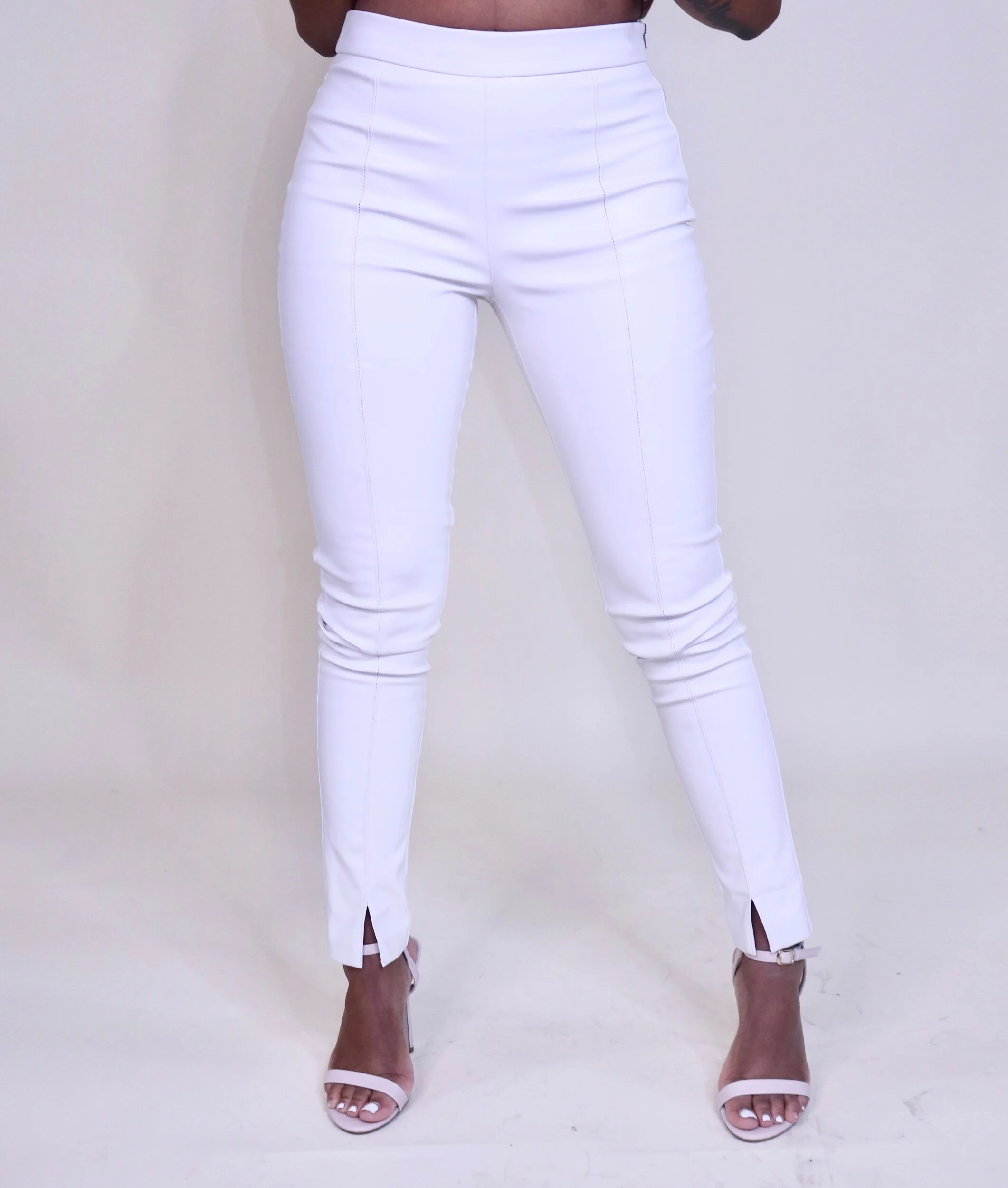 8D788697-0AFA-4043-8135-BED7B1103719