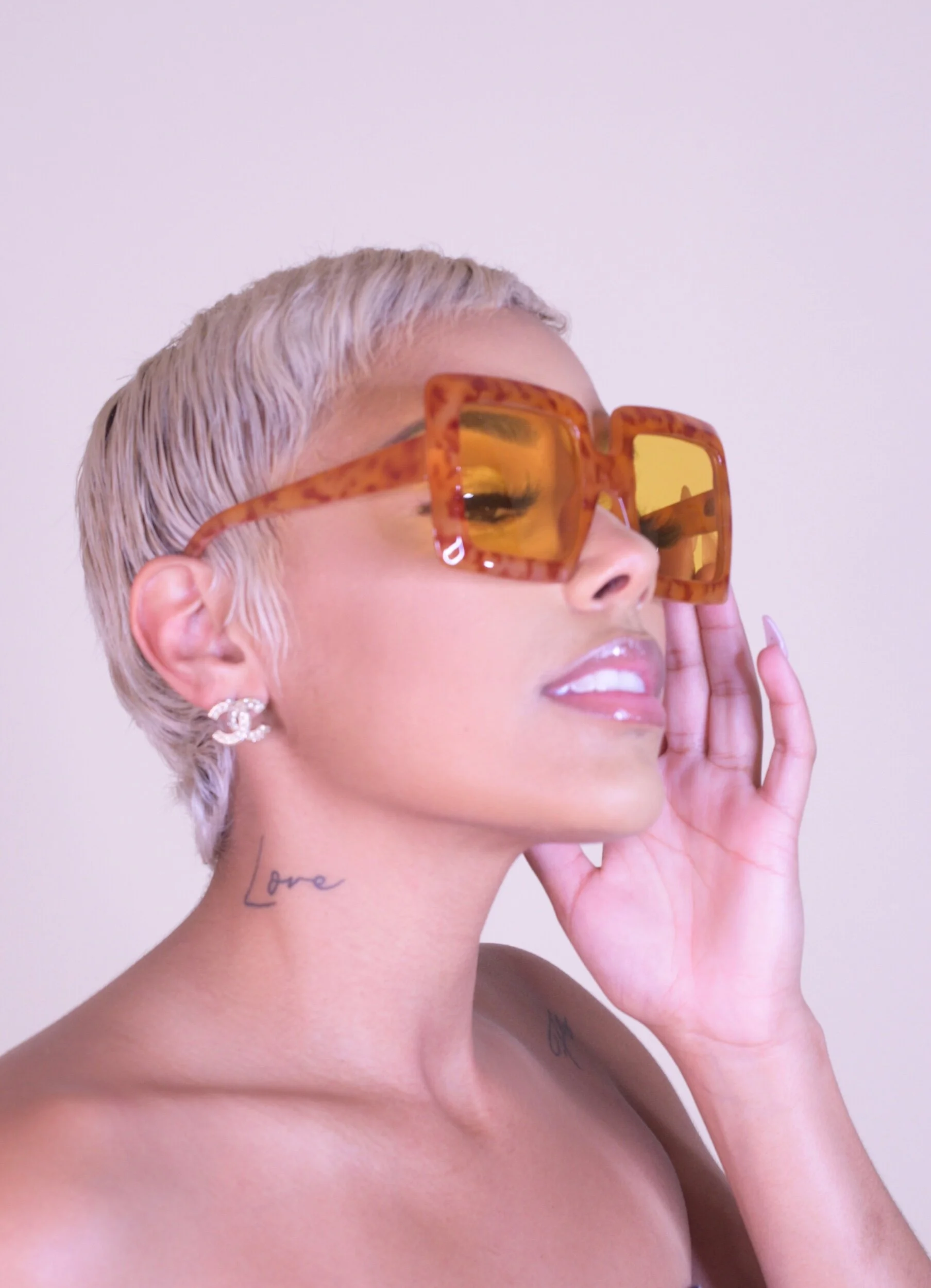 A39E6602-7318-483F-83FA-7D117277A64A