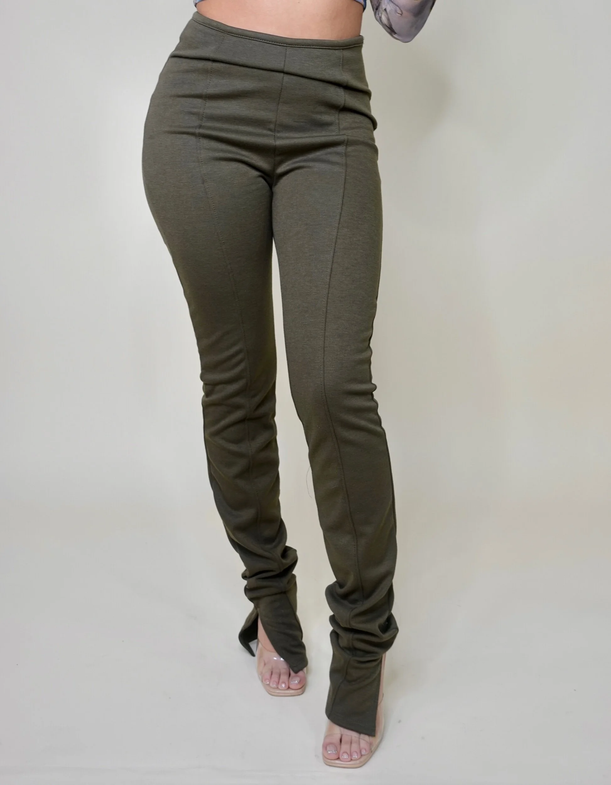 1BAD3794-CDEA-48D3-B72A-CA6FB2F20810