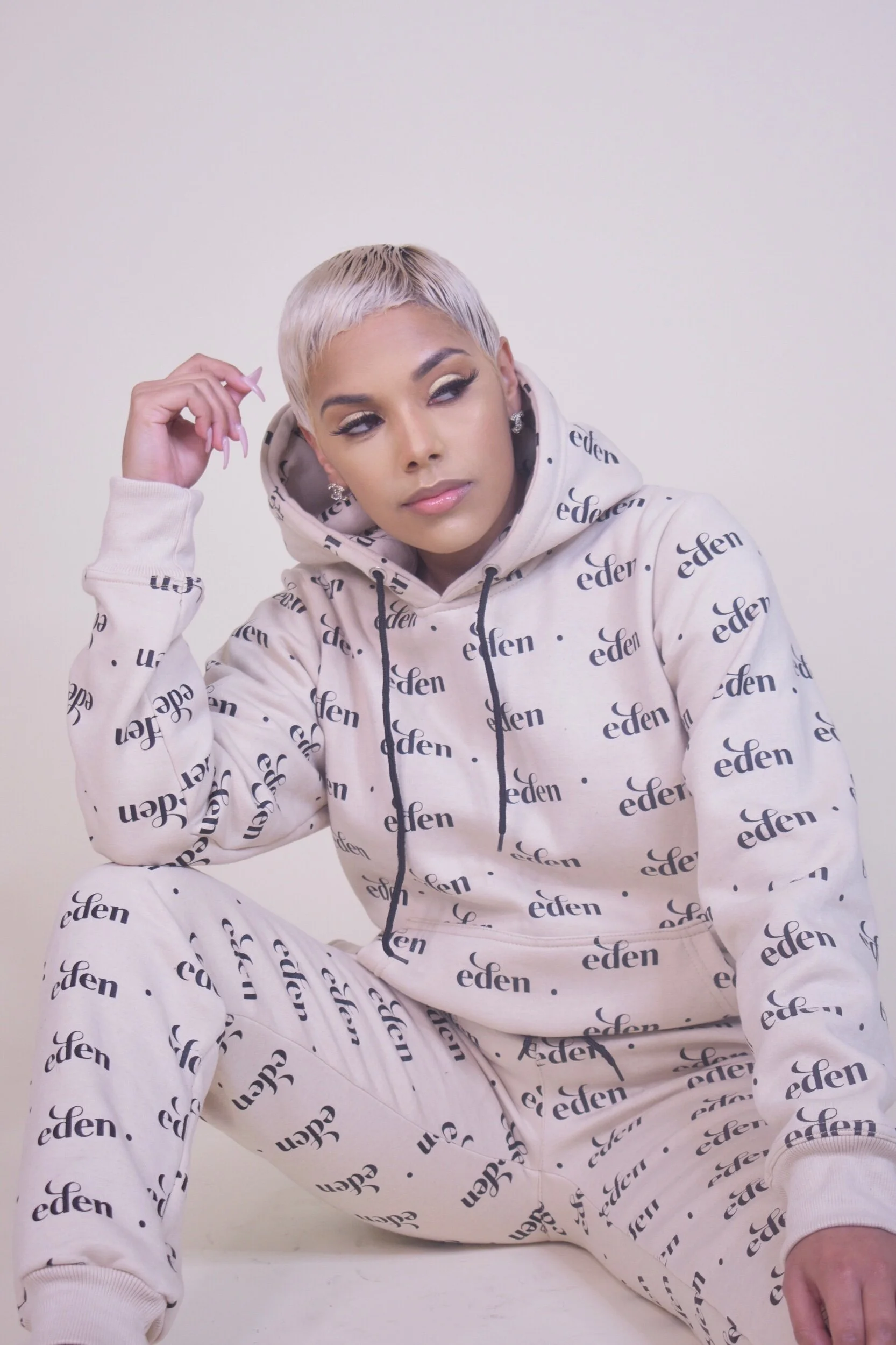 844B5642-21E0-4A21-84BF-1FF2D1E00B40