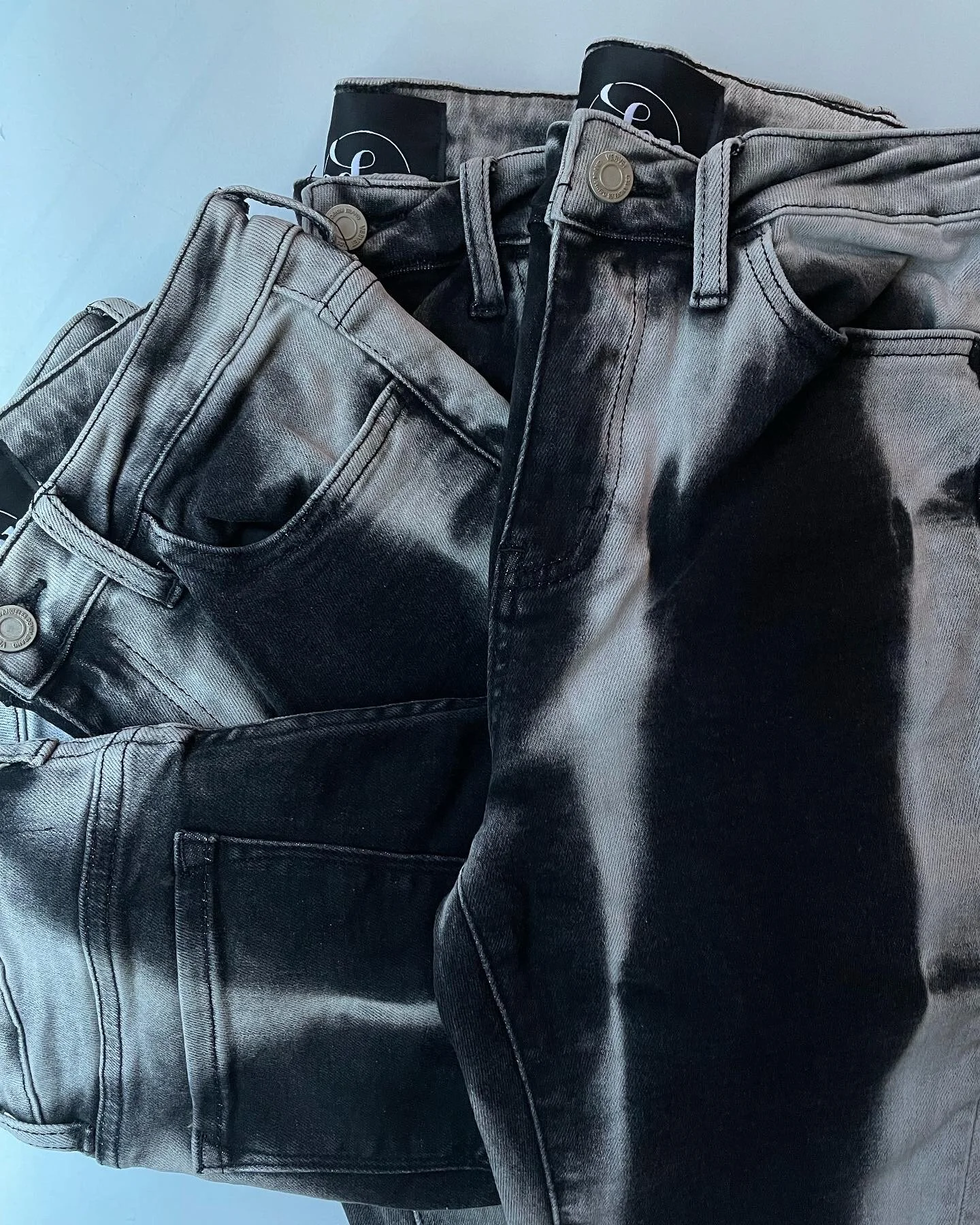 8243A90C-4E1B-407E-BAEA-A9B91CEC2487