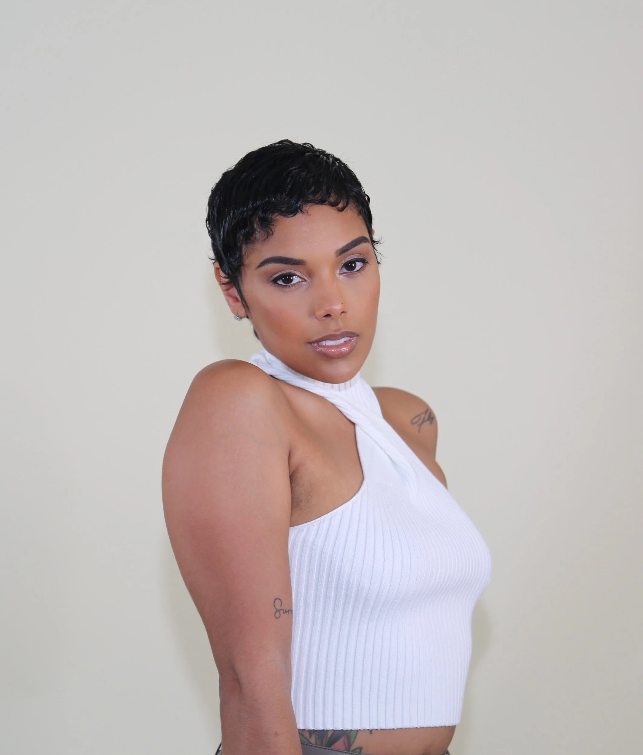 BB87D2E7-C8C6-40F0-9489-48F5BC280D3A