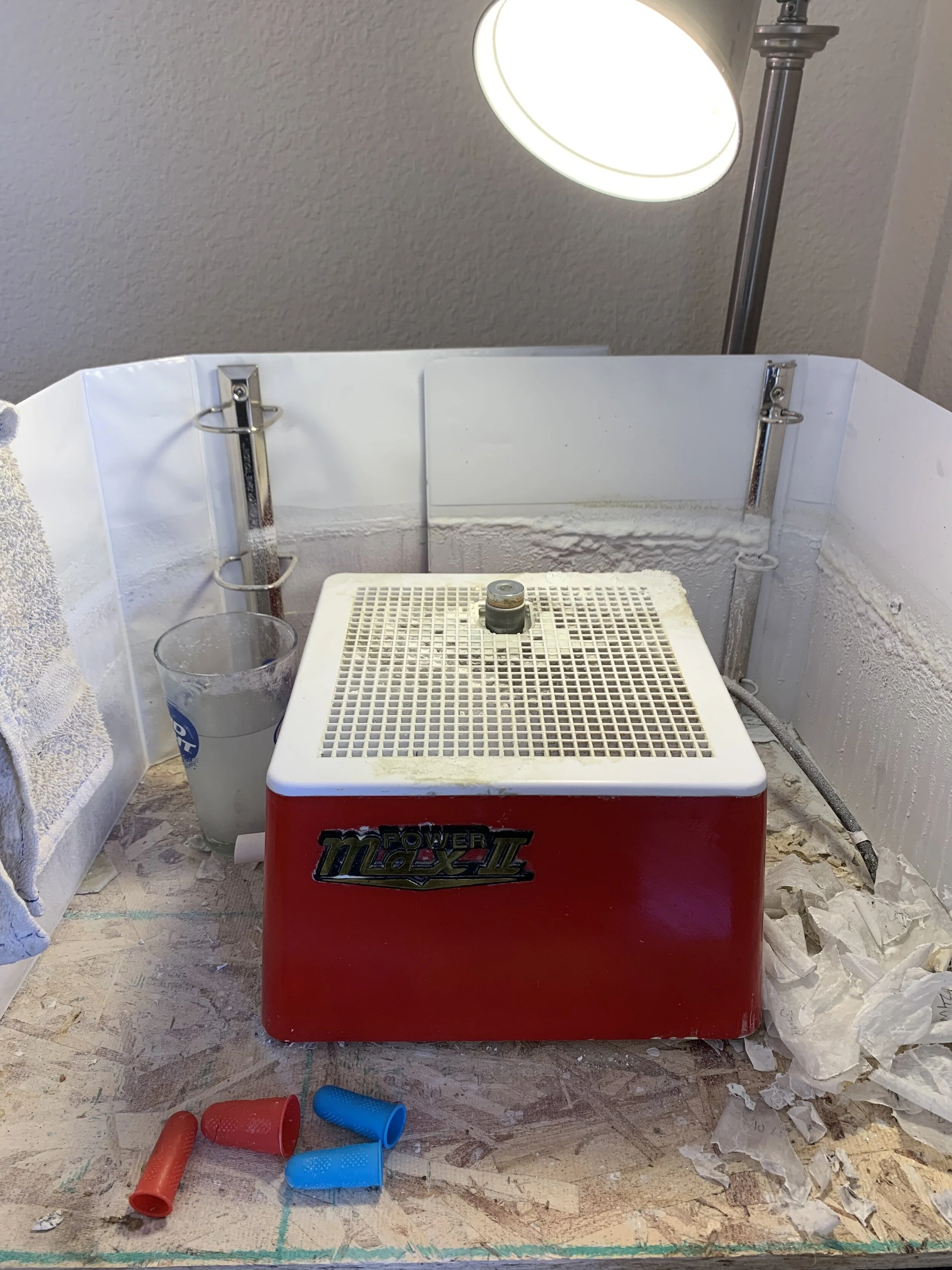 GLASS GRINDING 