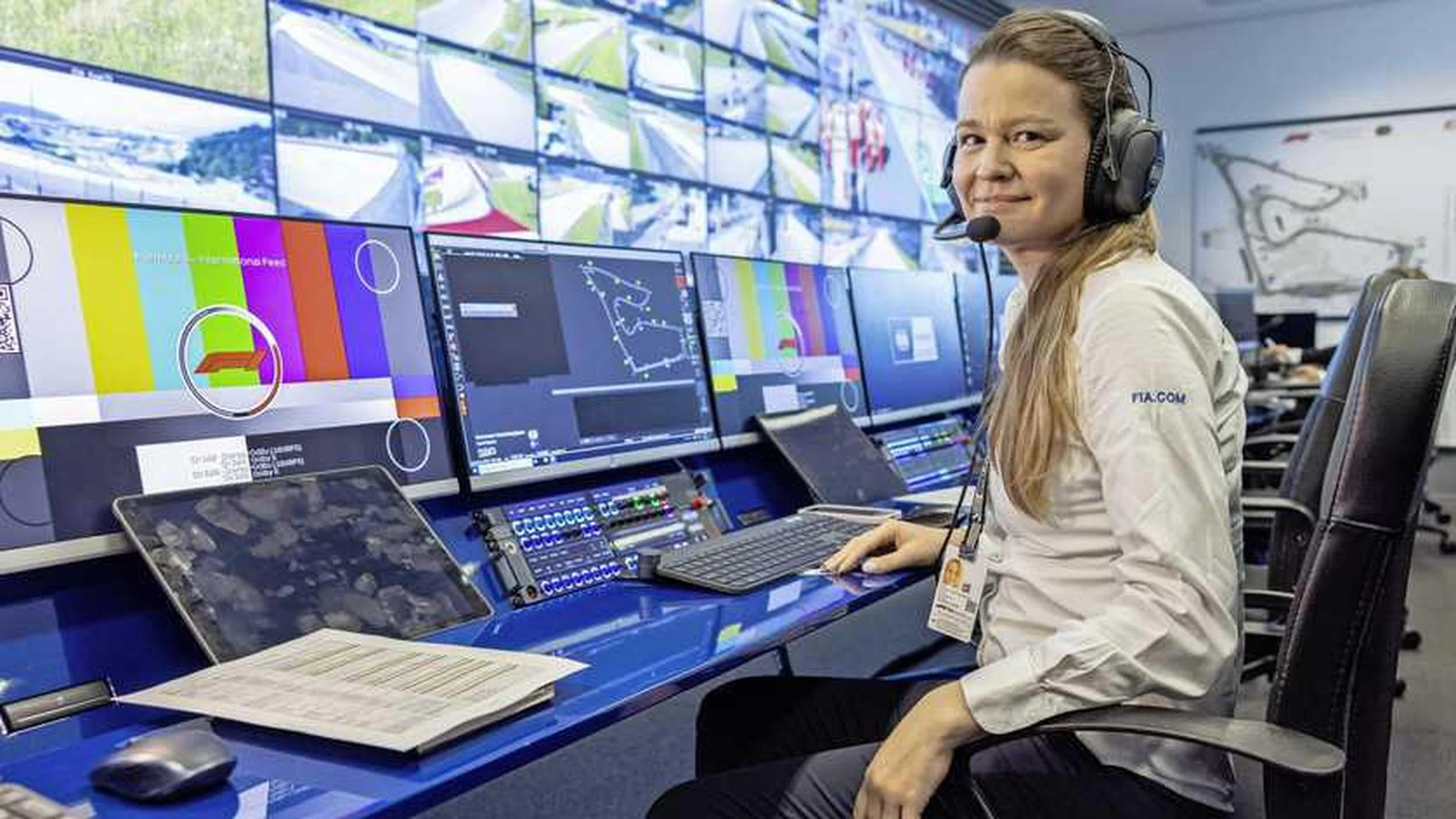 Nieuwe spreker: Claire DubbelmaN. WEDSTRIJDLEIDING IN DE FORMULE 1.