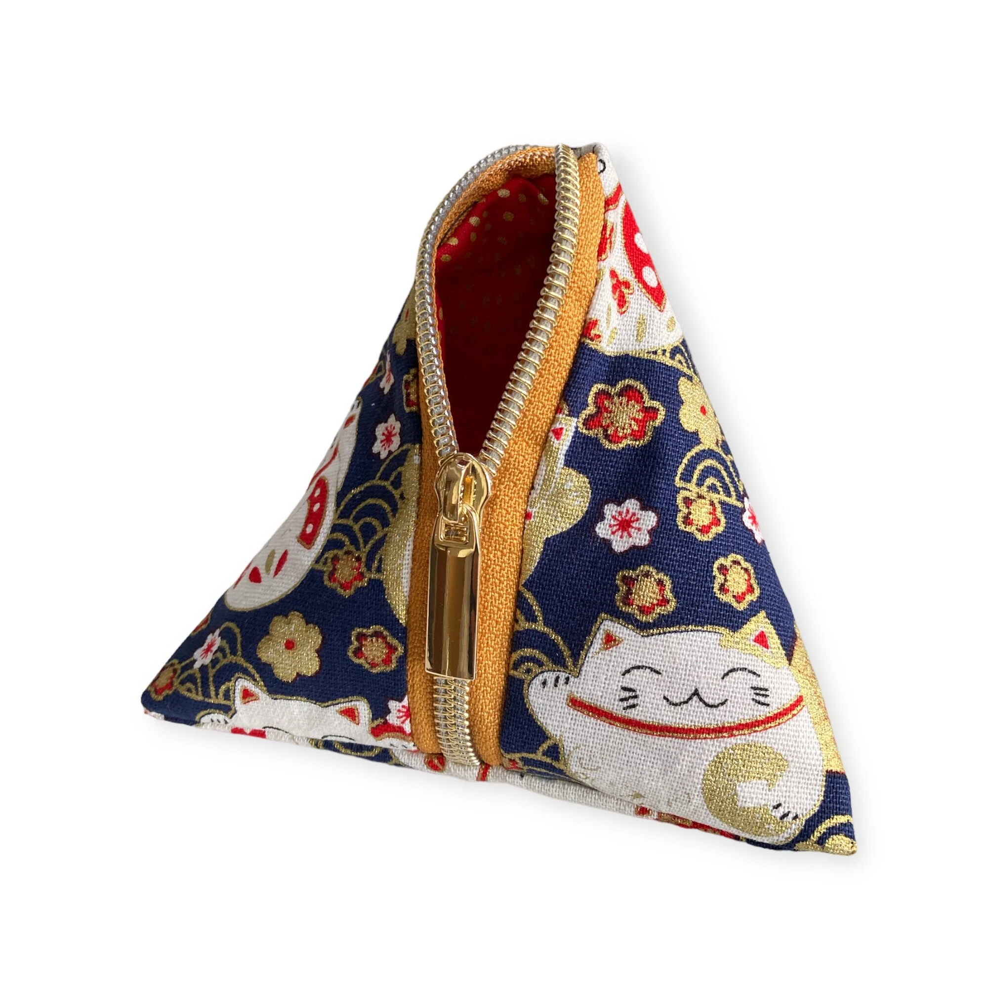 1B3295F7-EBEF-43C9-9852-68DC4AC45AEC