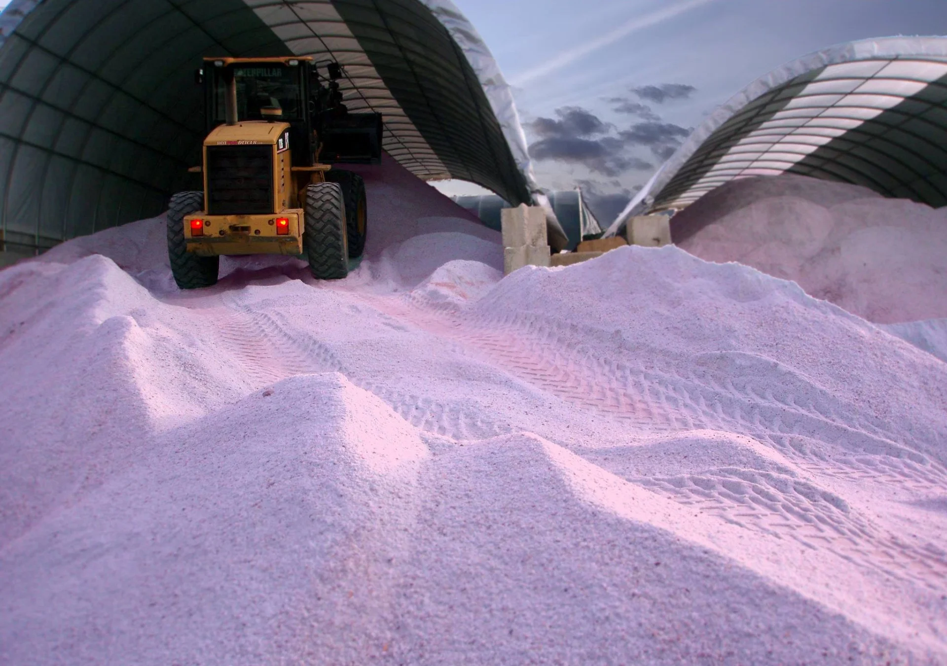 Hot Pink Deicer Hot Pink Heroes In Southeast Michigan