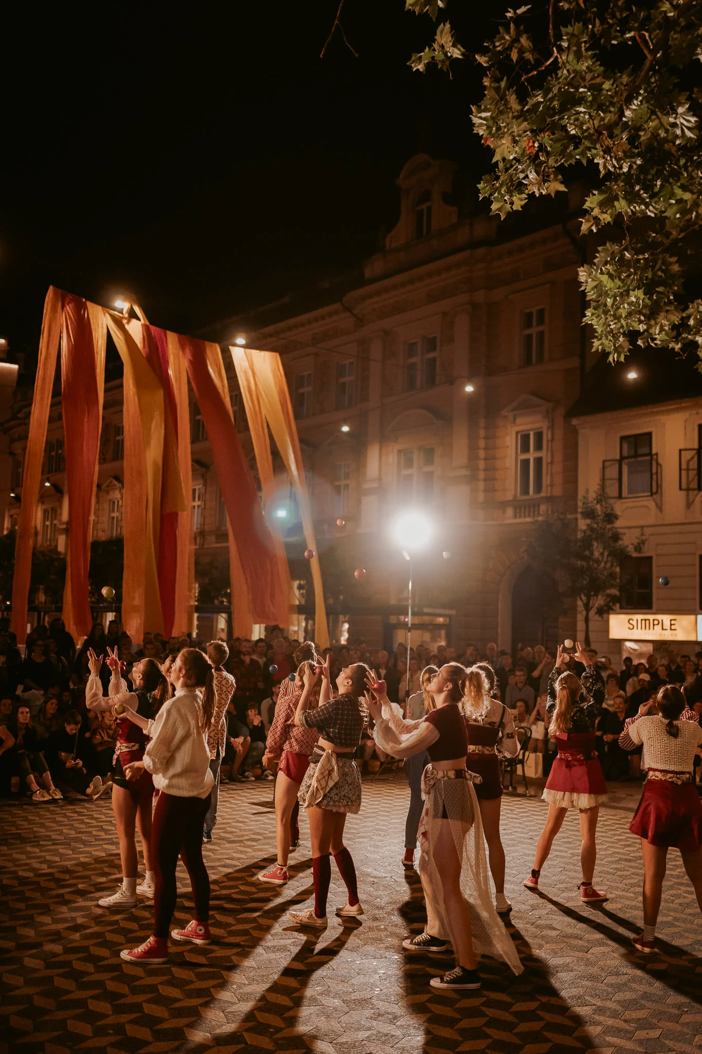 20190703-ONI-Ada-Kogovsek-Plesni-svet-Kazina-Ulicna-predstava-Ljubljana-508.jpg