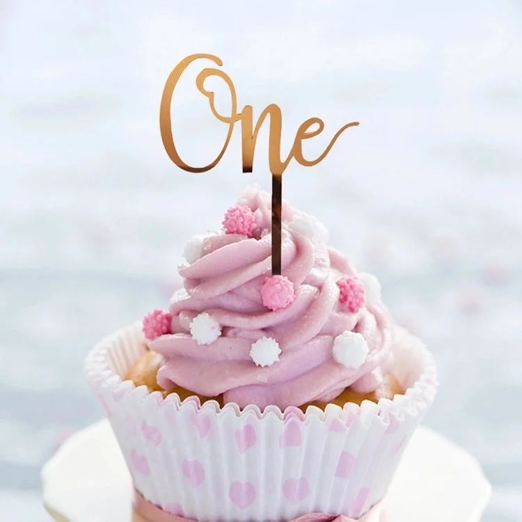 one arcylic cake topper 