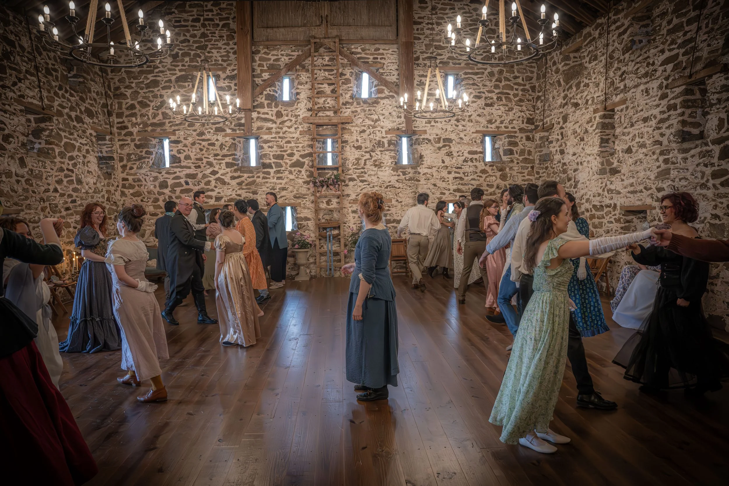 Country Dance 2.jpg