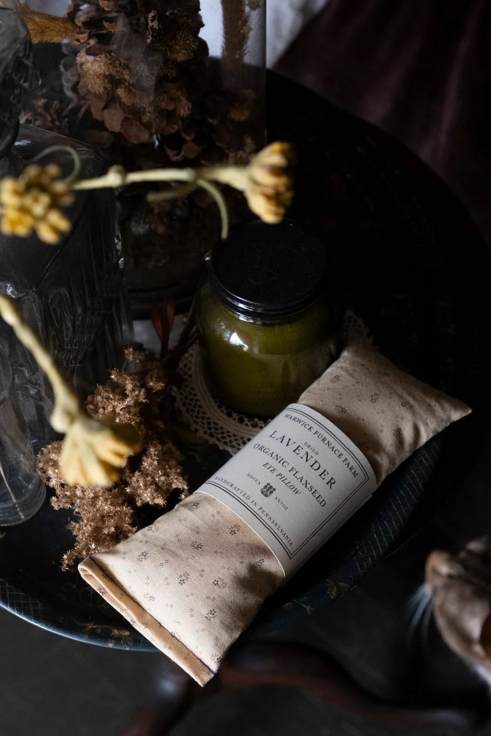 DIY lavender eye pillow with flaxseed and chamomile for sleep relaxation
