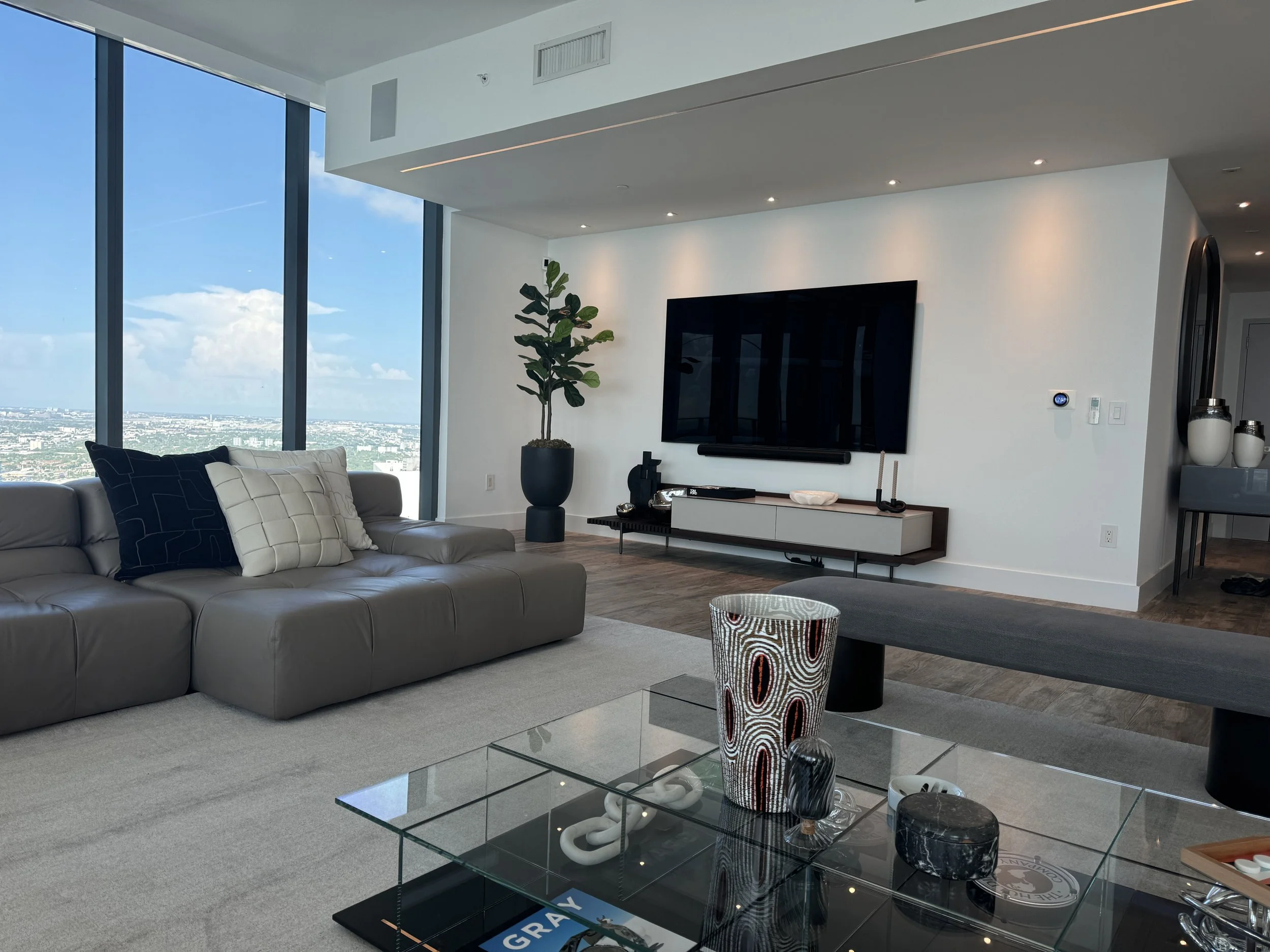 CSD INTERIORS