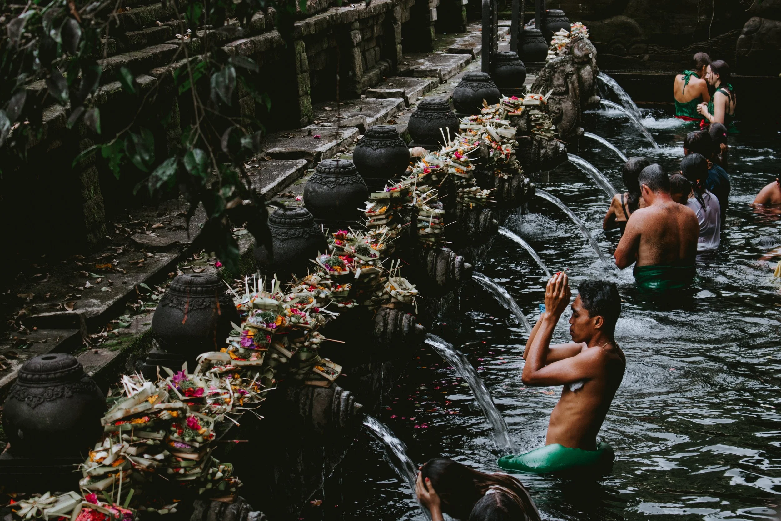 Ceremony_TirtaEmpul.jpg