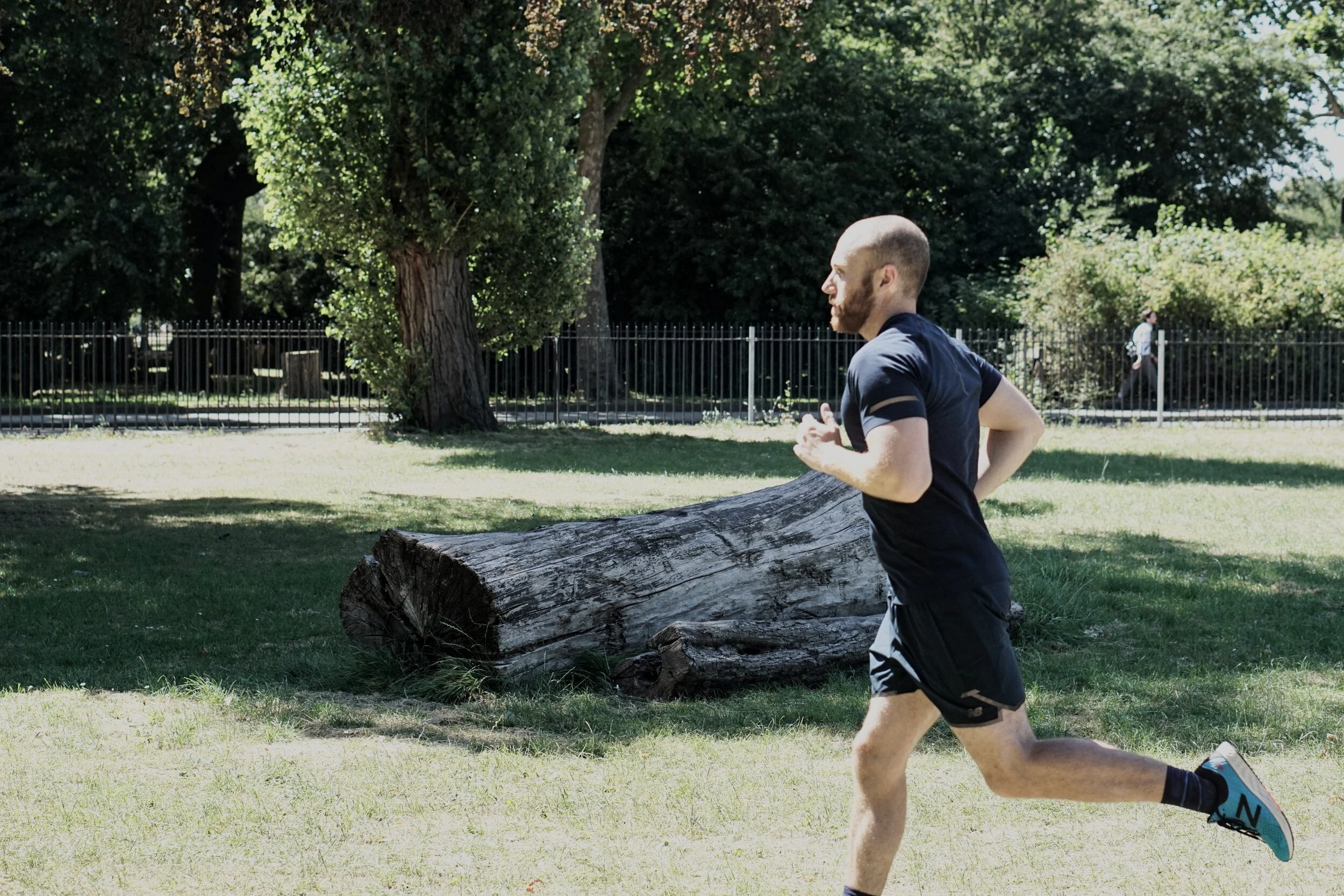 4 vinkkiä, jotka mahdollisesti pienentävät juoksuharjoittelun loukkaantumisriskiä