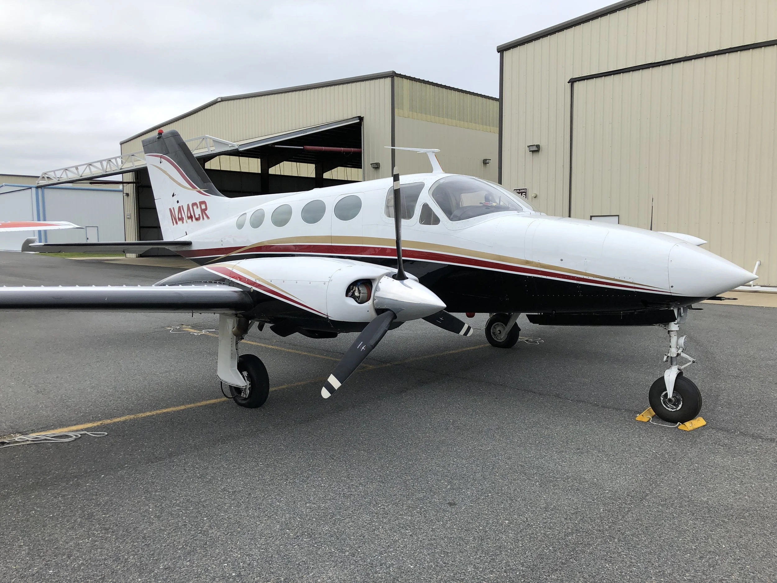 Modern Cessna 414.JPG
